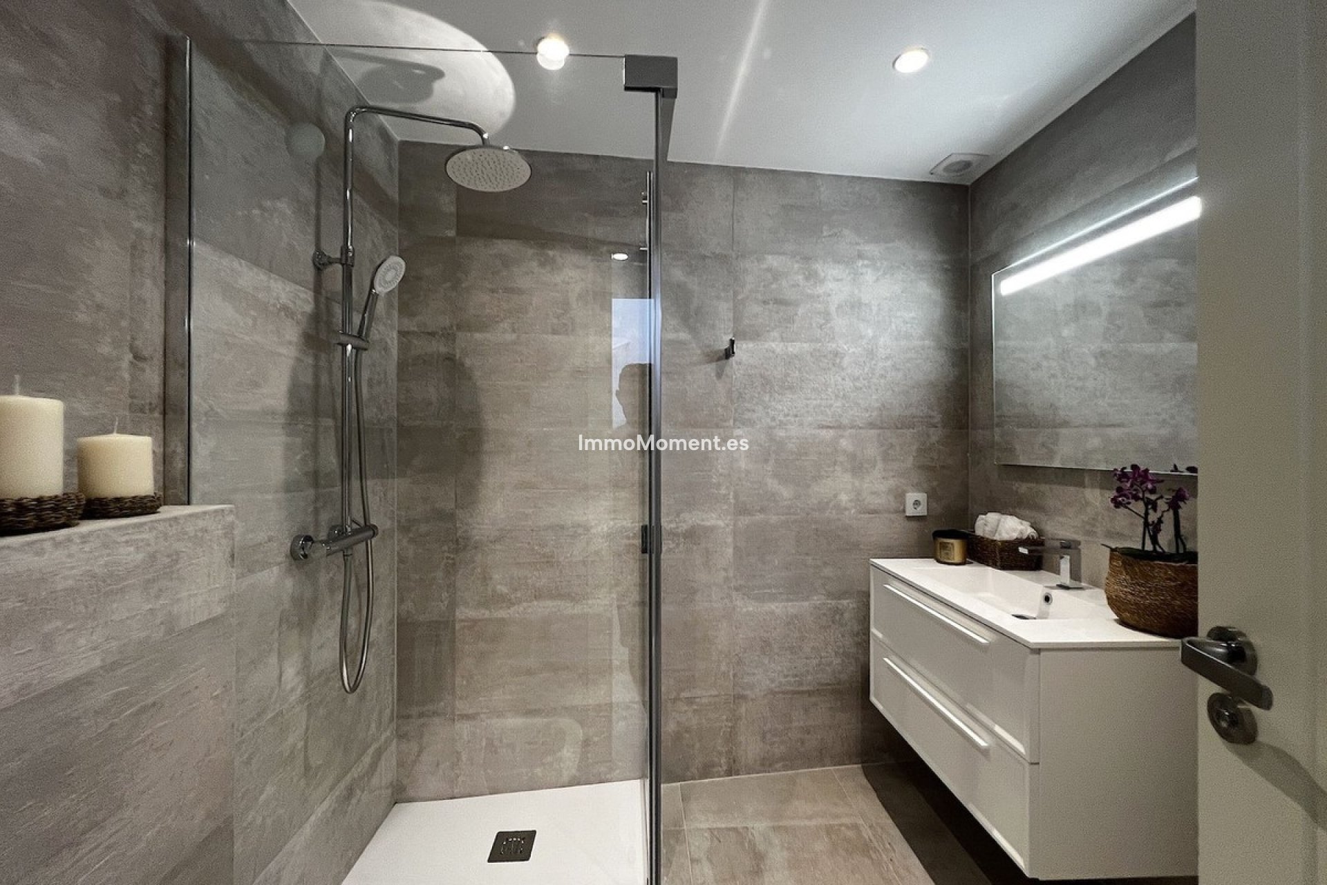 Revente - Maison mitoyenne - Estepona  - Estepona Centro