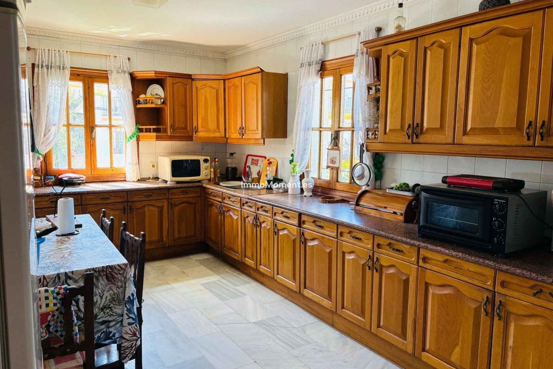 Revente - Maison mitoyenne - Estepona  - Estepona Centro