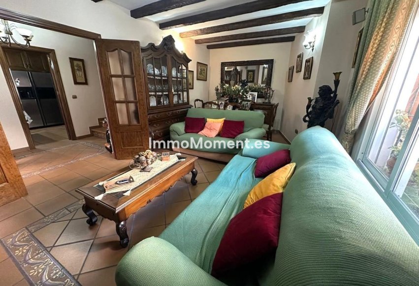 Revente - Maison mitoyenne - Estepona  - Estepona Centro