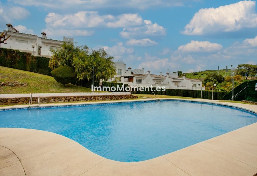 Revente - Maison mitoyenne - Estepona  - Estepona Centro