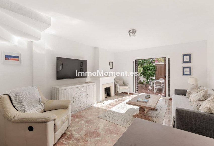 Revente - Maison mitoyenne - Estepona  - Estepona Centro