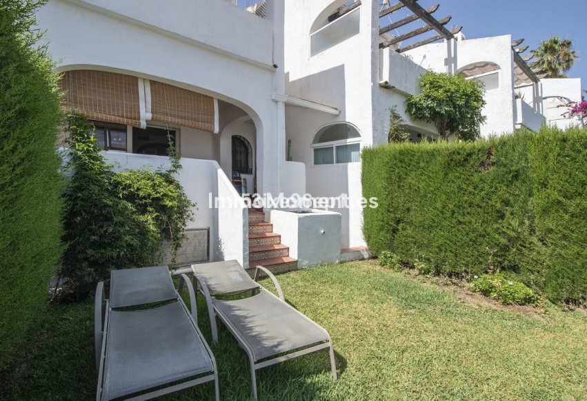 Revente - Maison mitoyenne - Estepona  - Estepona Centro