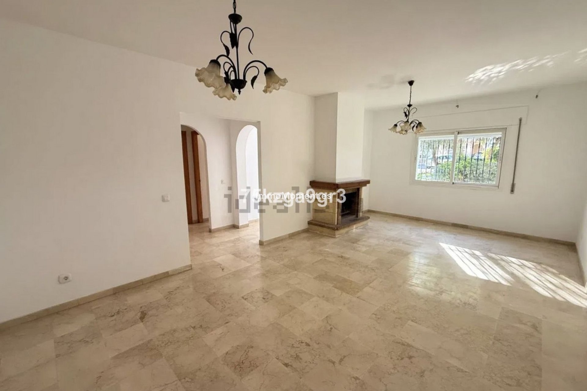 Revente - Maison mitoyenne - Estepona  - Estepona Centro