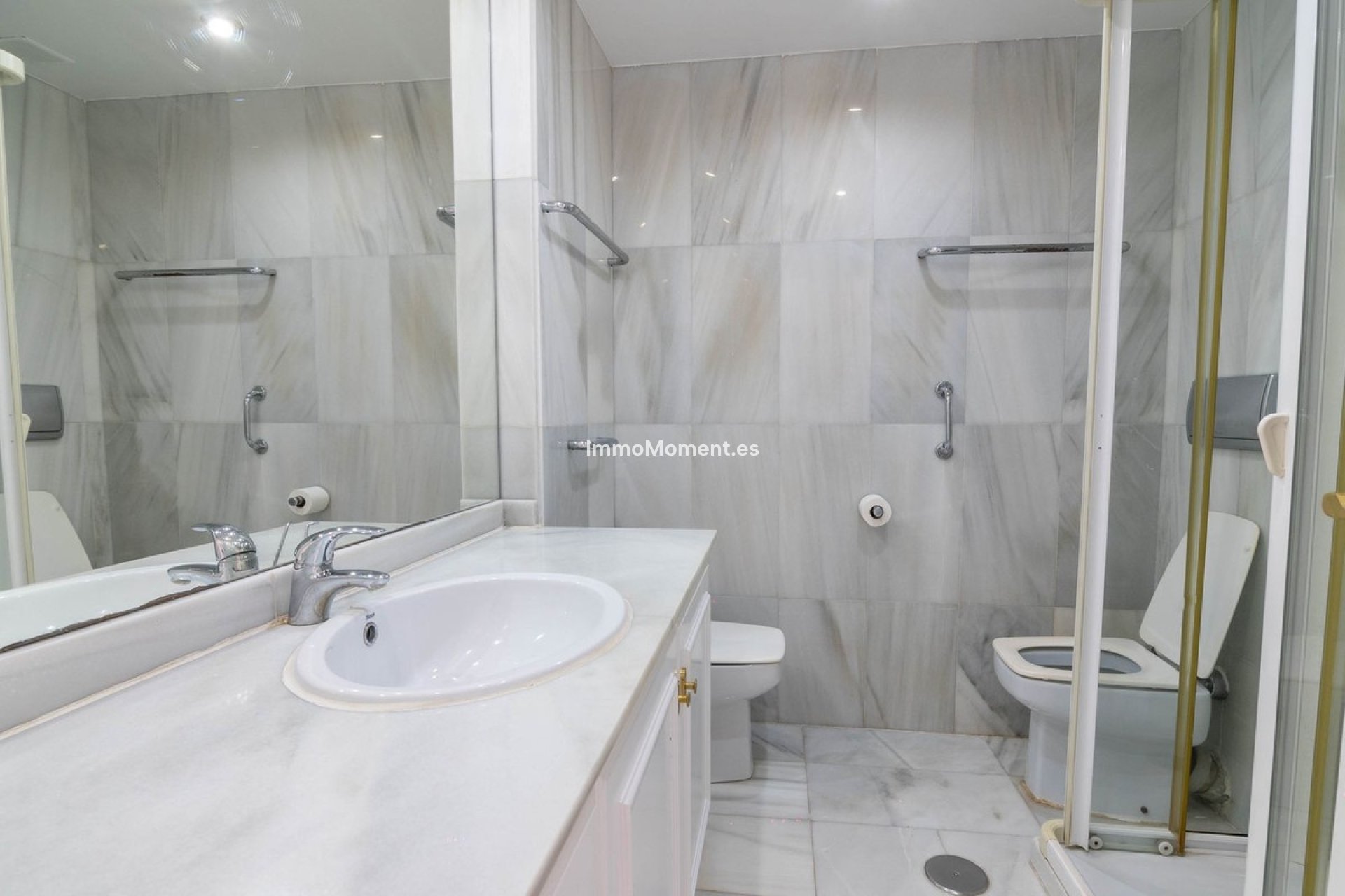 Revente - Maison mitoyenne - Estepona  - Estepona Centro