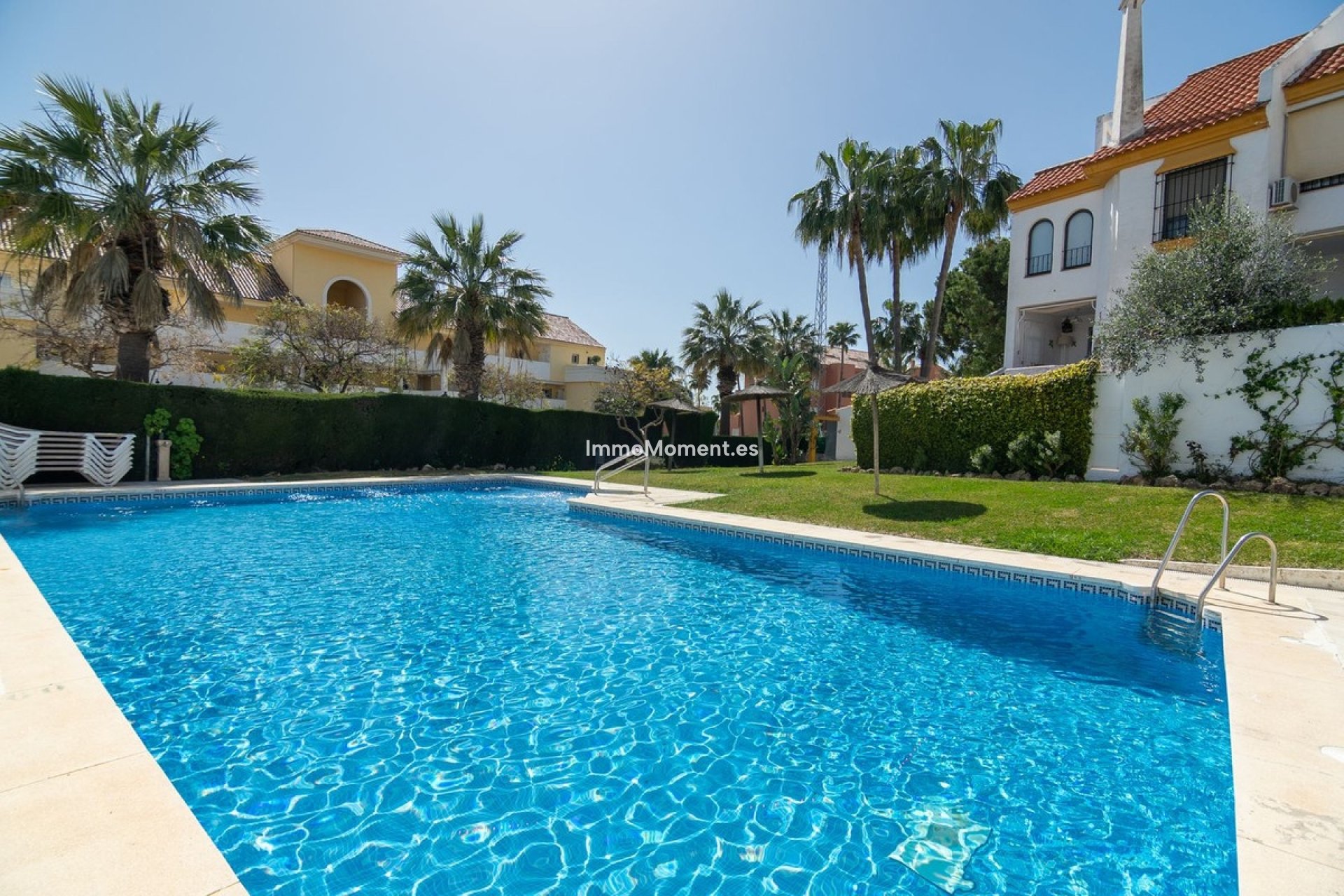 Revente - Maison mitoyenne - Estepona  - Estepona Centro