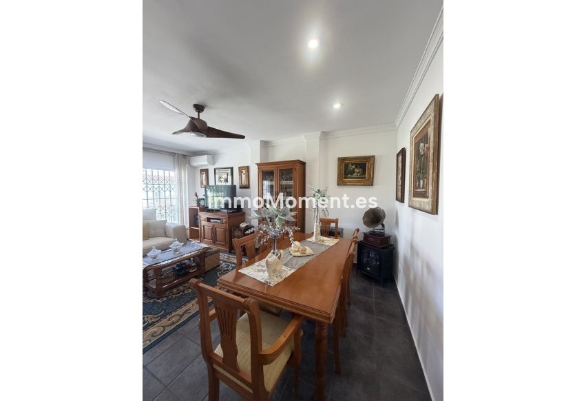 Revente - Maison mitoyenne - Estepona  - Estepona Centro