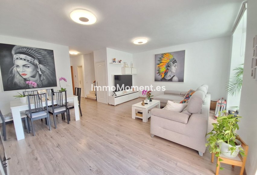 Revente - Maison mitoyenne - Estepona  - Estepona Centro