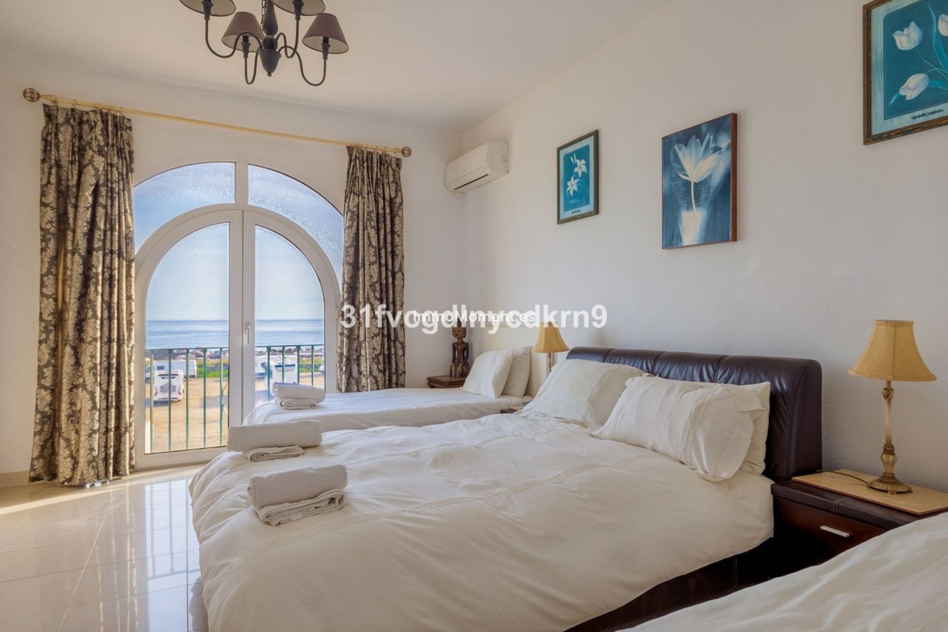 Revente - Maison mitoyenne - Estepona  - Estepona Centro