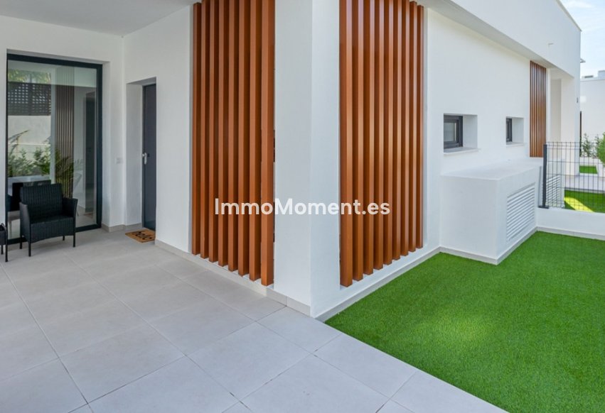 Revente - Maison mitoyenne - Estepona  - Estepona Centro