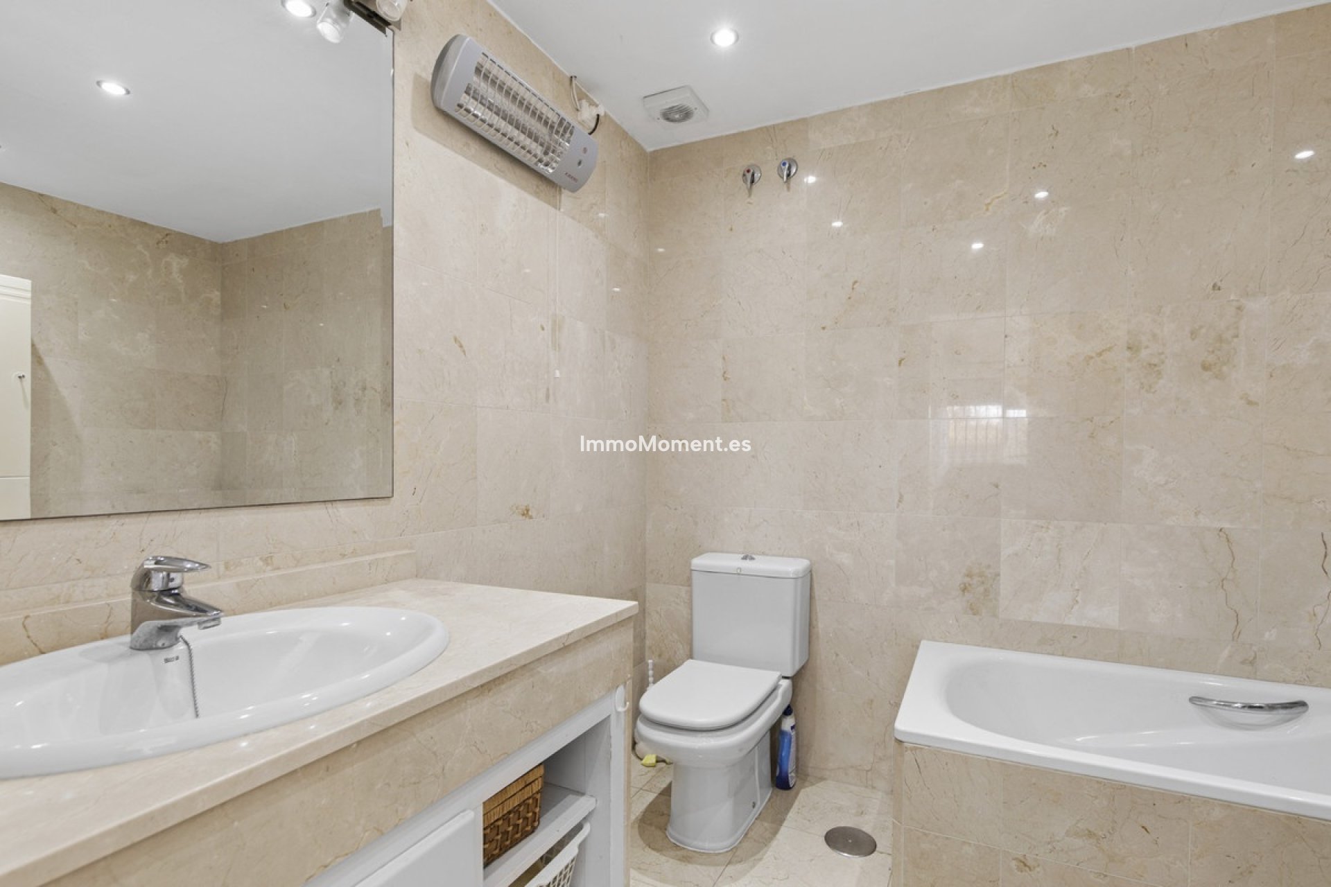 Revente - Maison mitoyenne - Estepona  - Estepona Centro