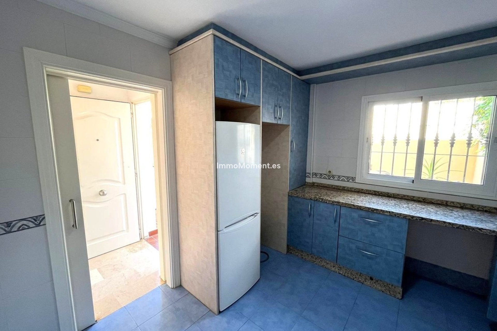 Revente - Maison mitoyenne - Estepona  - Estepona Centro