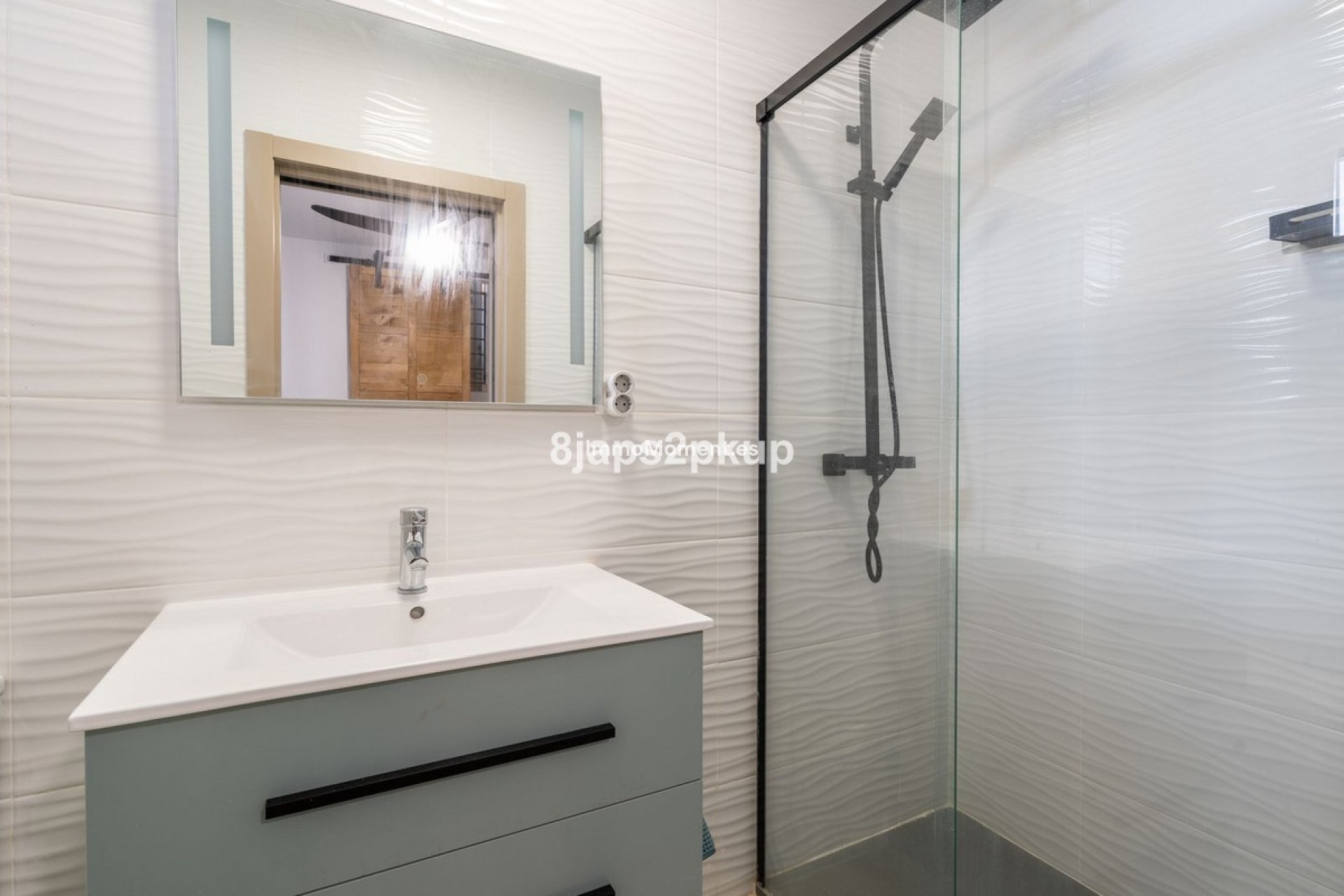 Revente - Maison mitoyenne - Estepona  - Estepona Centro