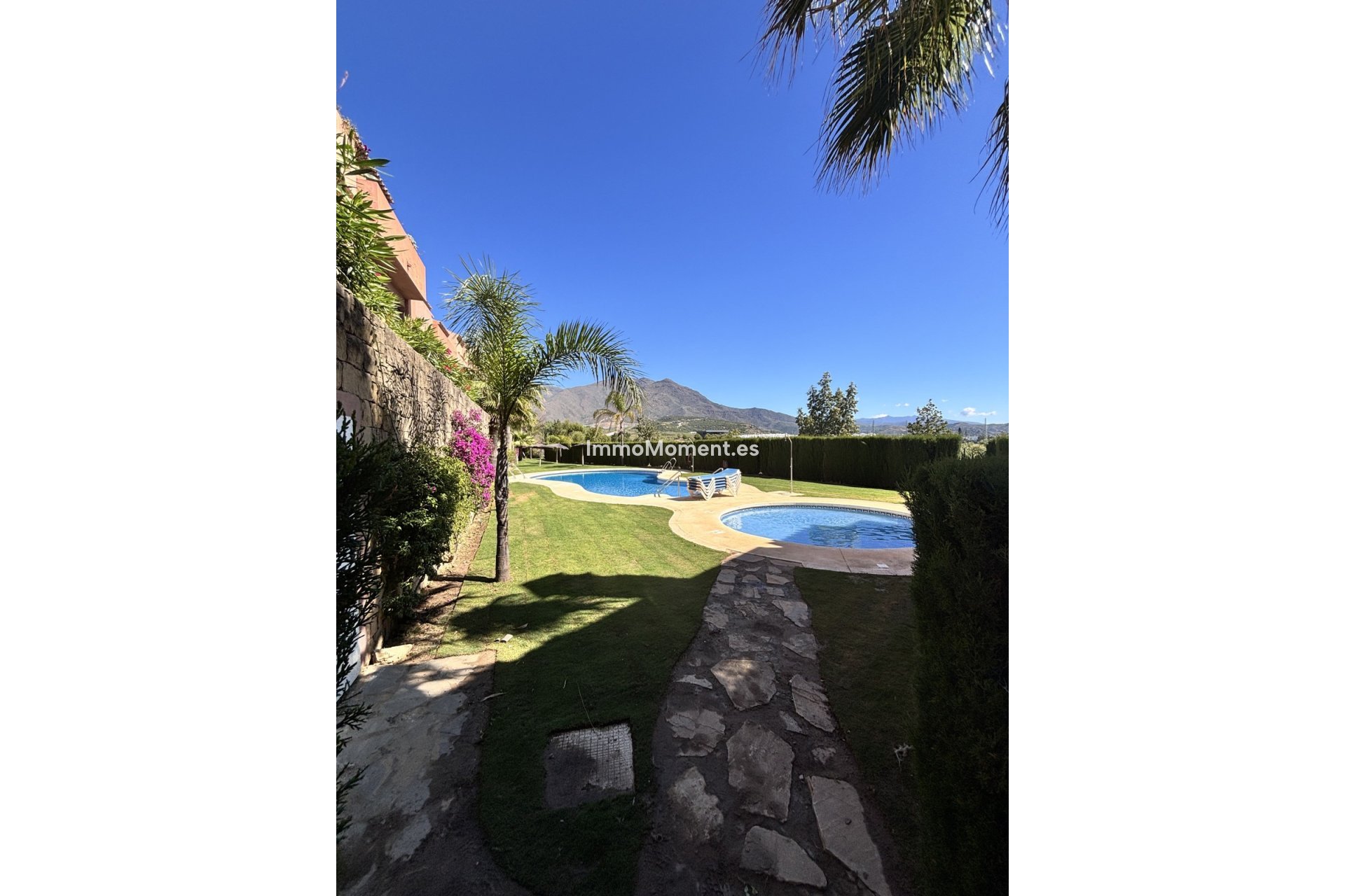 Revente - Maison mitoyenne - Estepona  - Estepona Centro