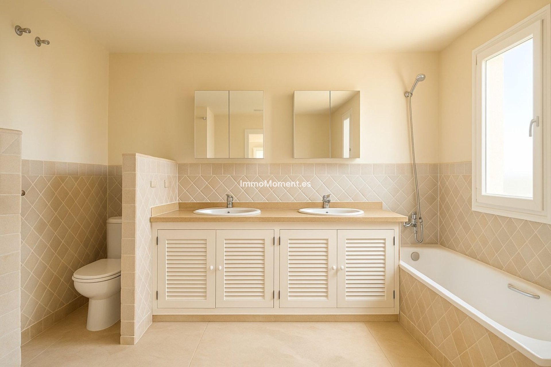Revente - Maison mitoyenne - Estepona  - Estepona Centro