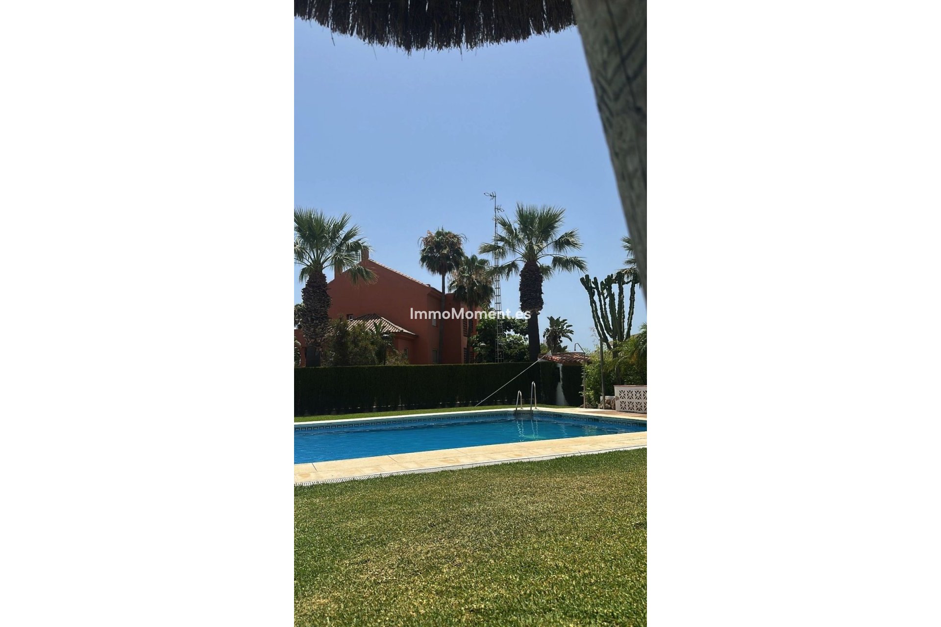 Revente - Maison mitoyenne - Estepona  - Estepona Centro