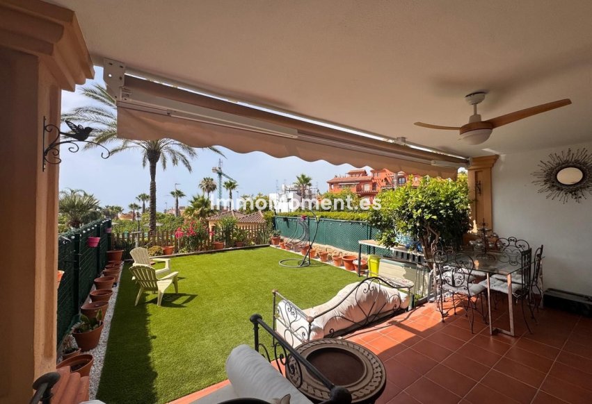 Revente - Maison mitoyenne - Estepona  - Estepona Centro