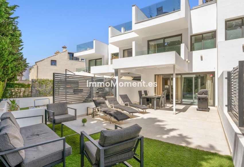 Revente - Maison mitoyenne - Estepona  - Estepona Centro