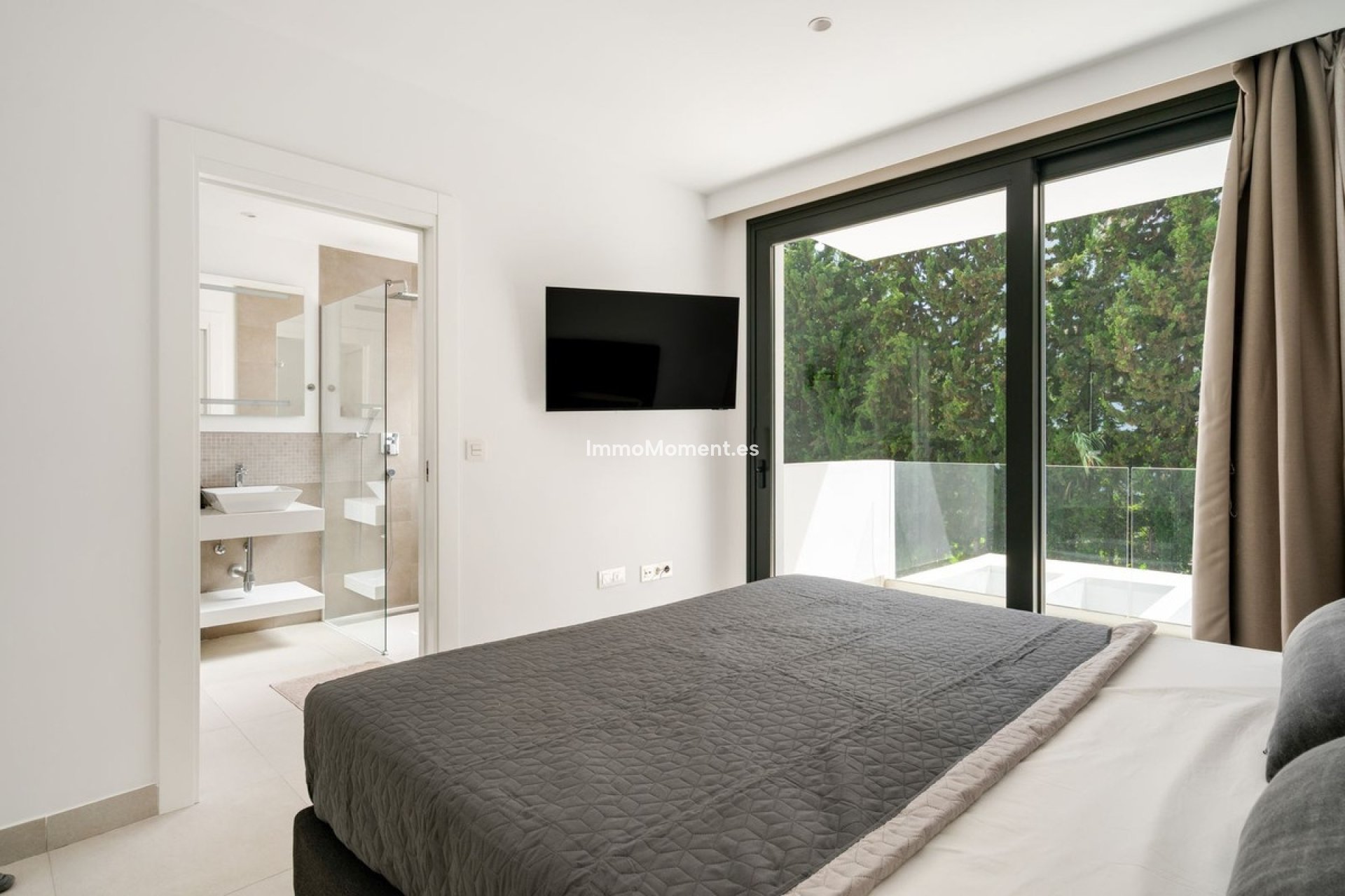 Revente - Maison mitoyenne - Estepona  - Estepona Centro