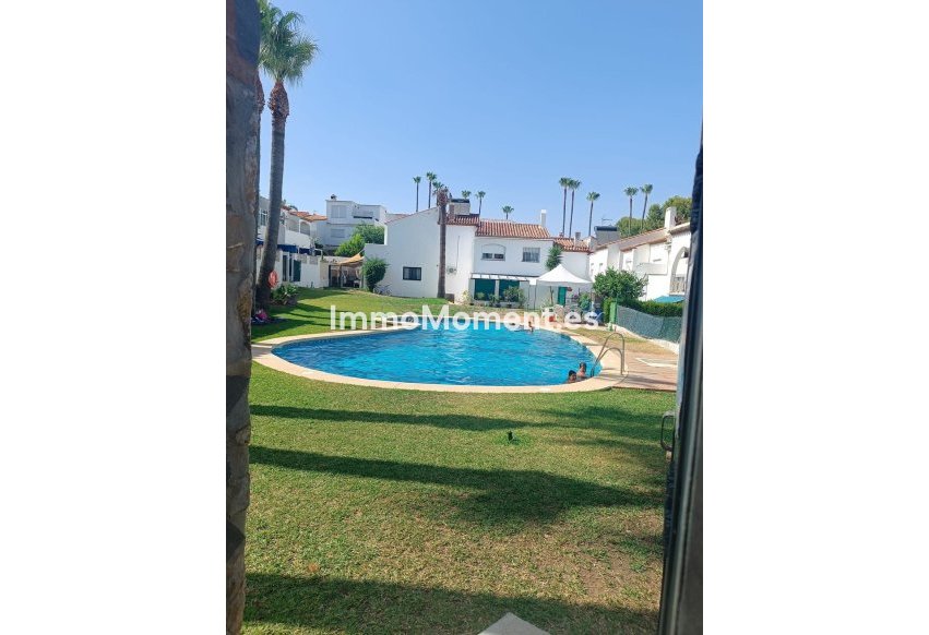 Revente - Maison mitoyenne - Estepona  - Estepona Centro