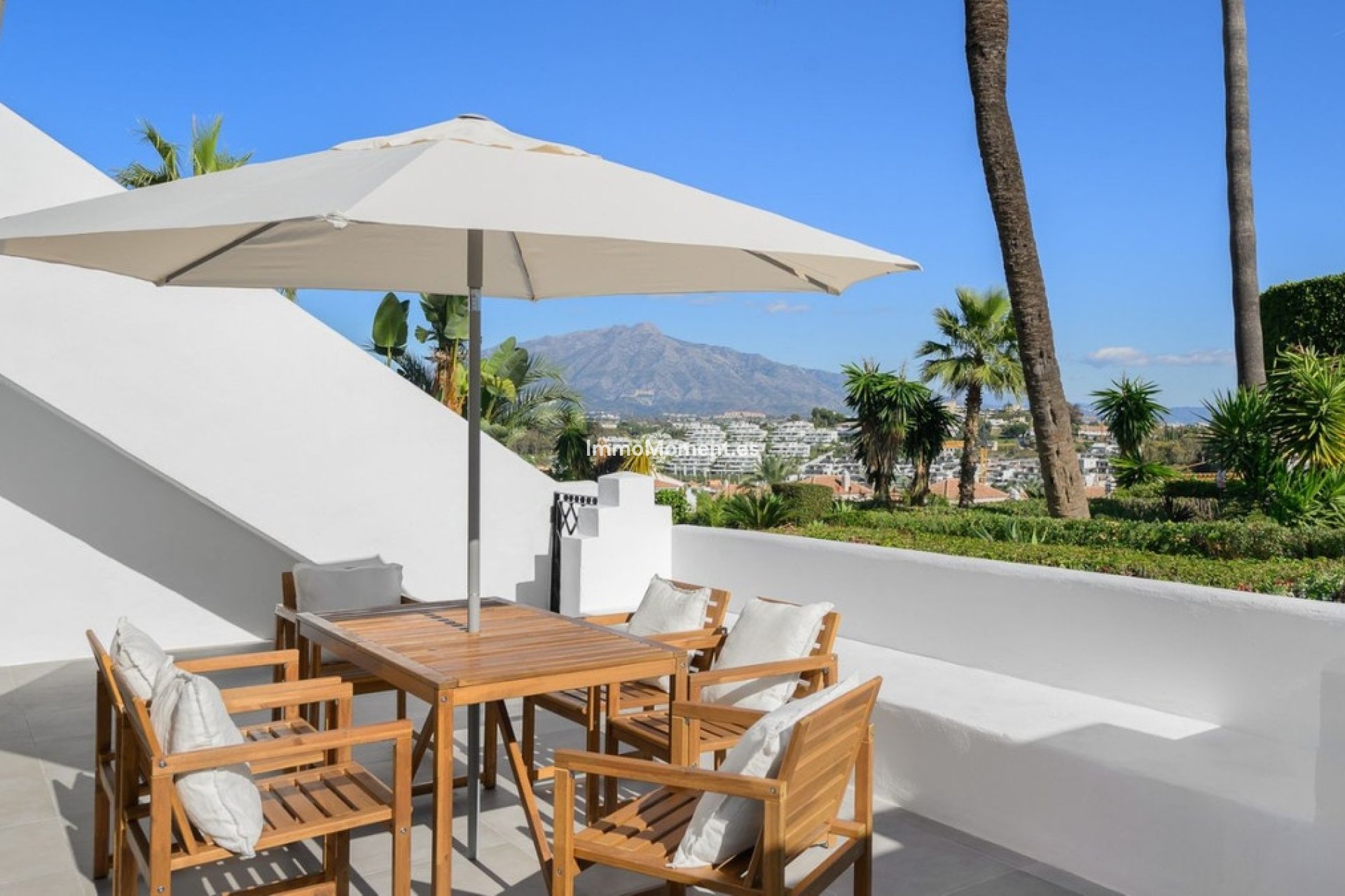 Revente - Maison mitoyenne - Estepona  - Estepona Centro