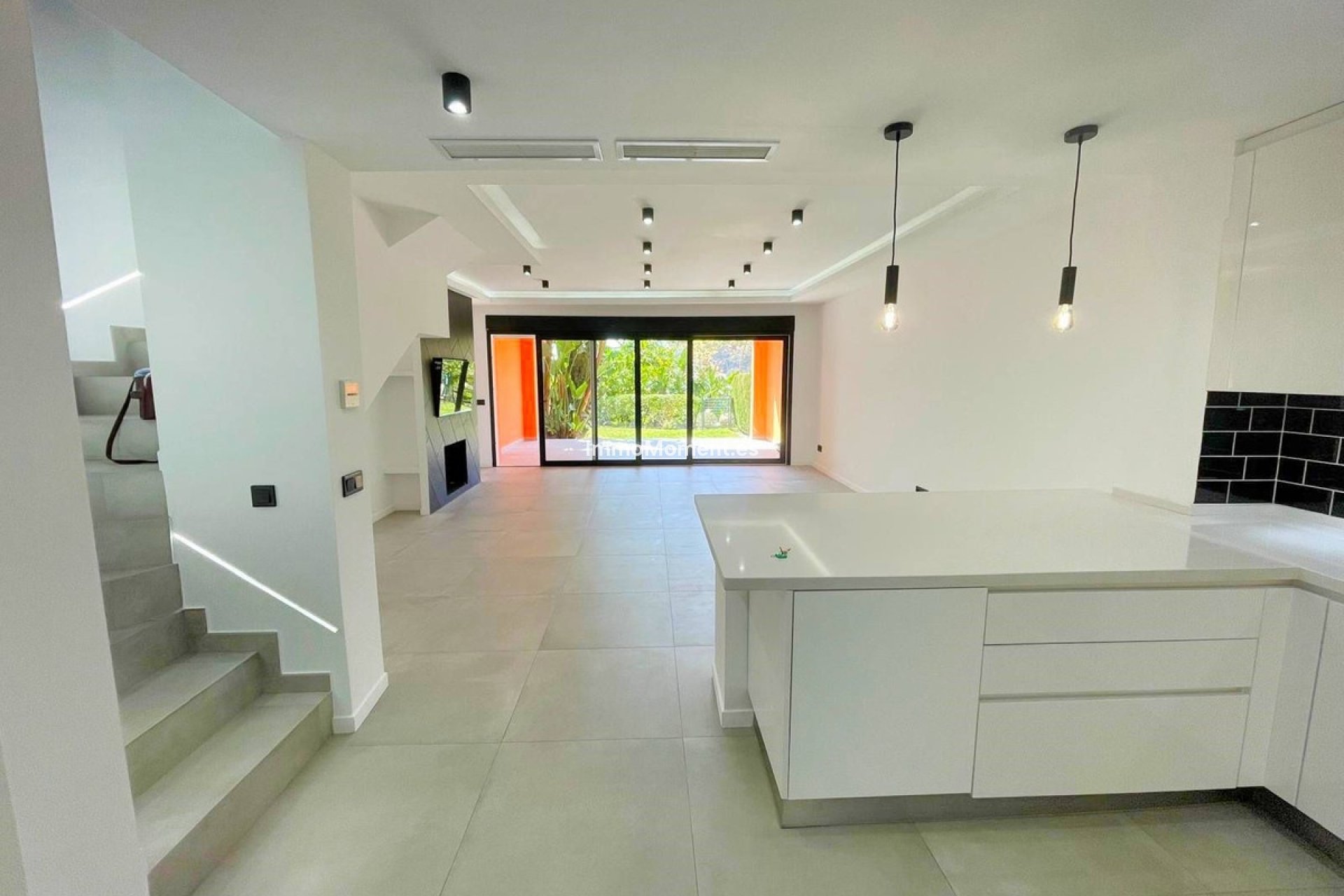 Revente - Maison mitoyenne - Estepona  - New Golden Mile