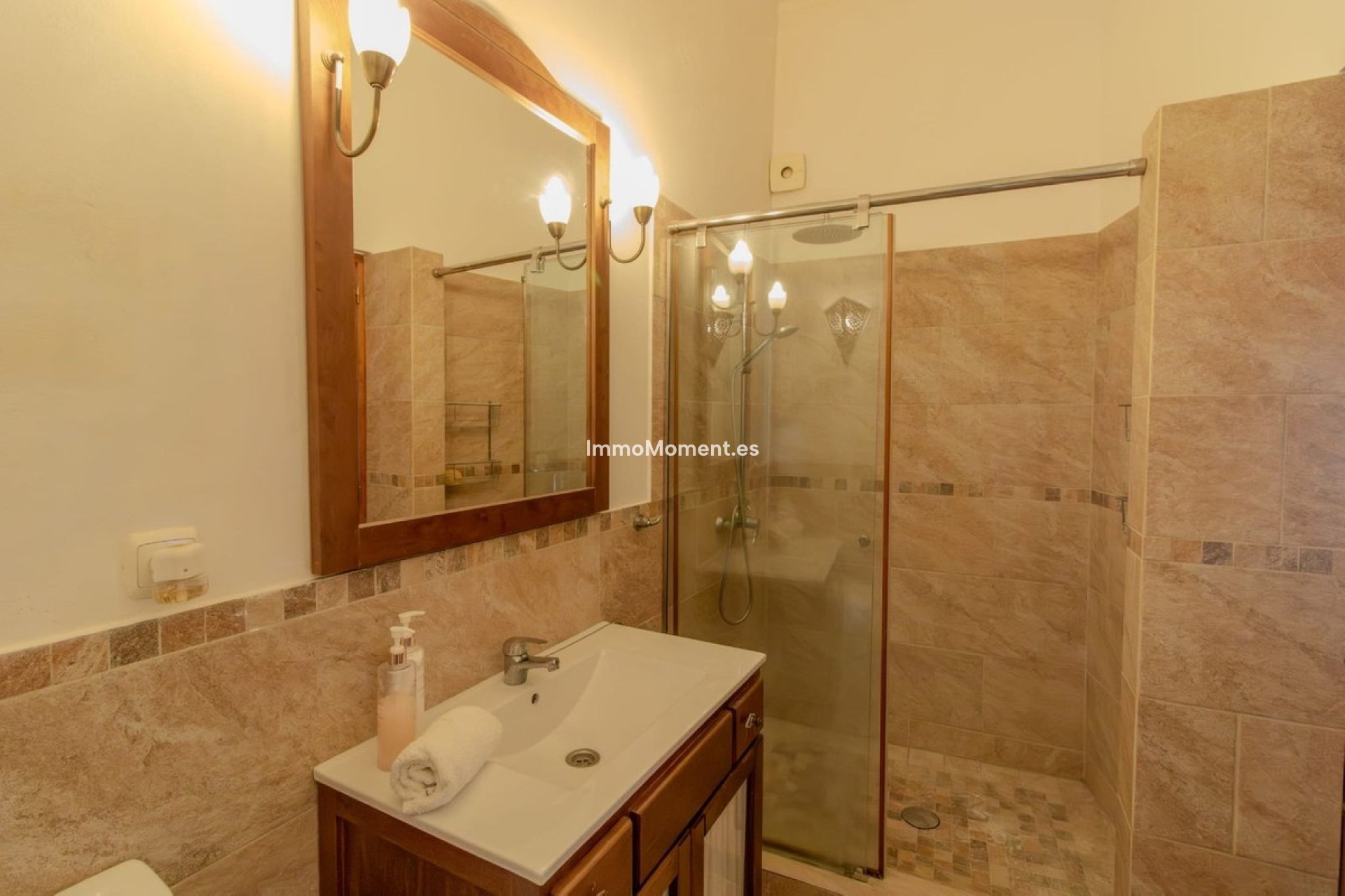 Revente - Maison mitoyenne - Intérieur                       - Alora