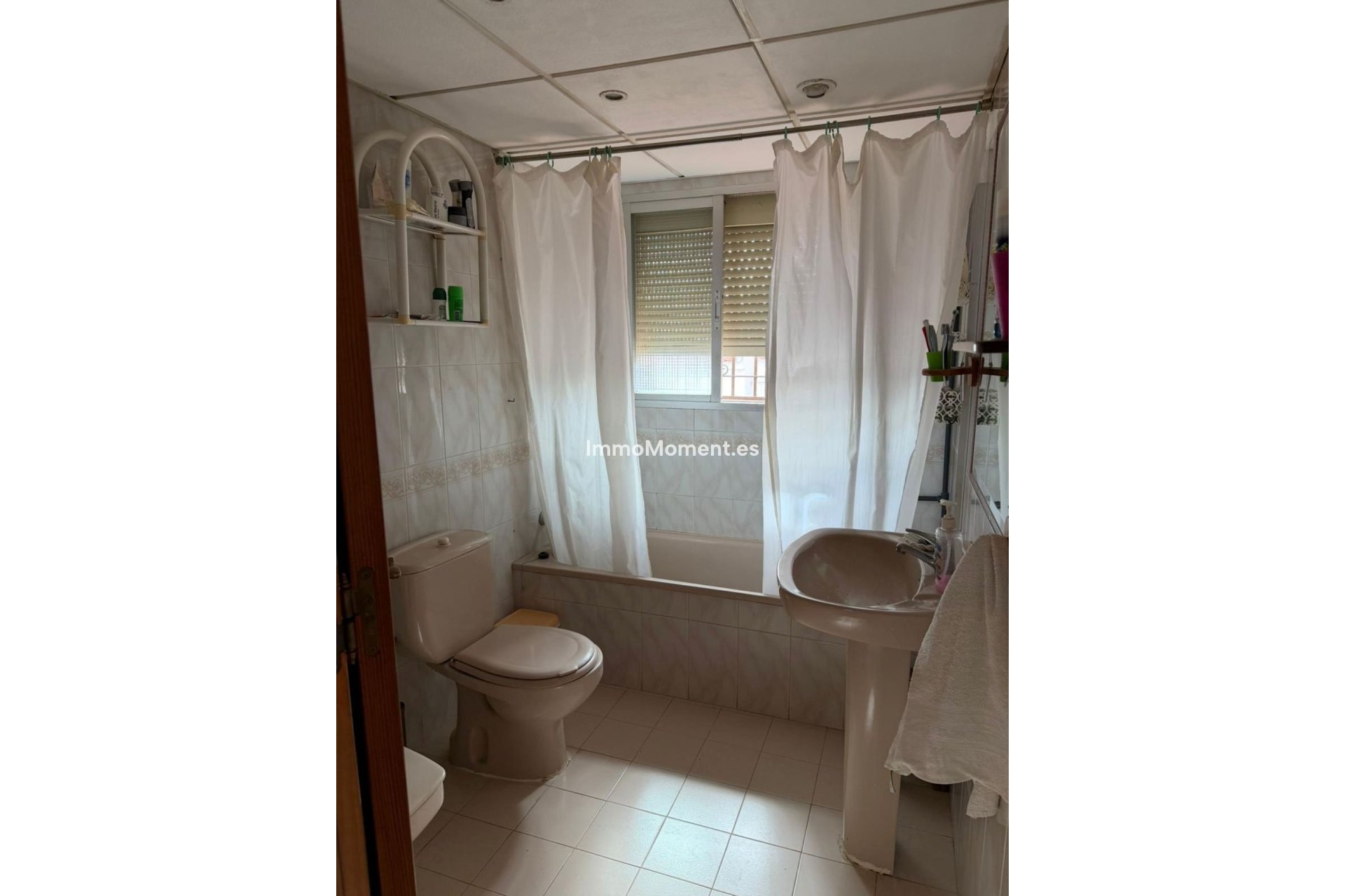 Revente - Maison mitoyenne - Intérieur                       - Churriana