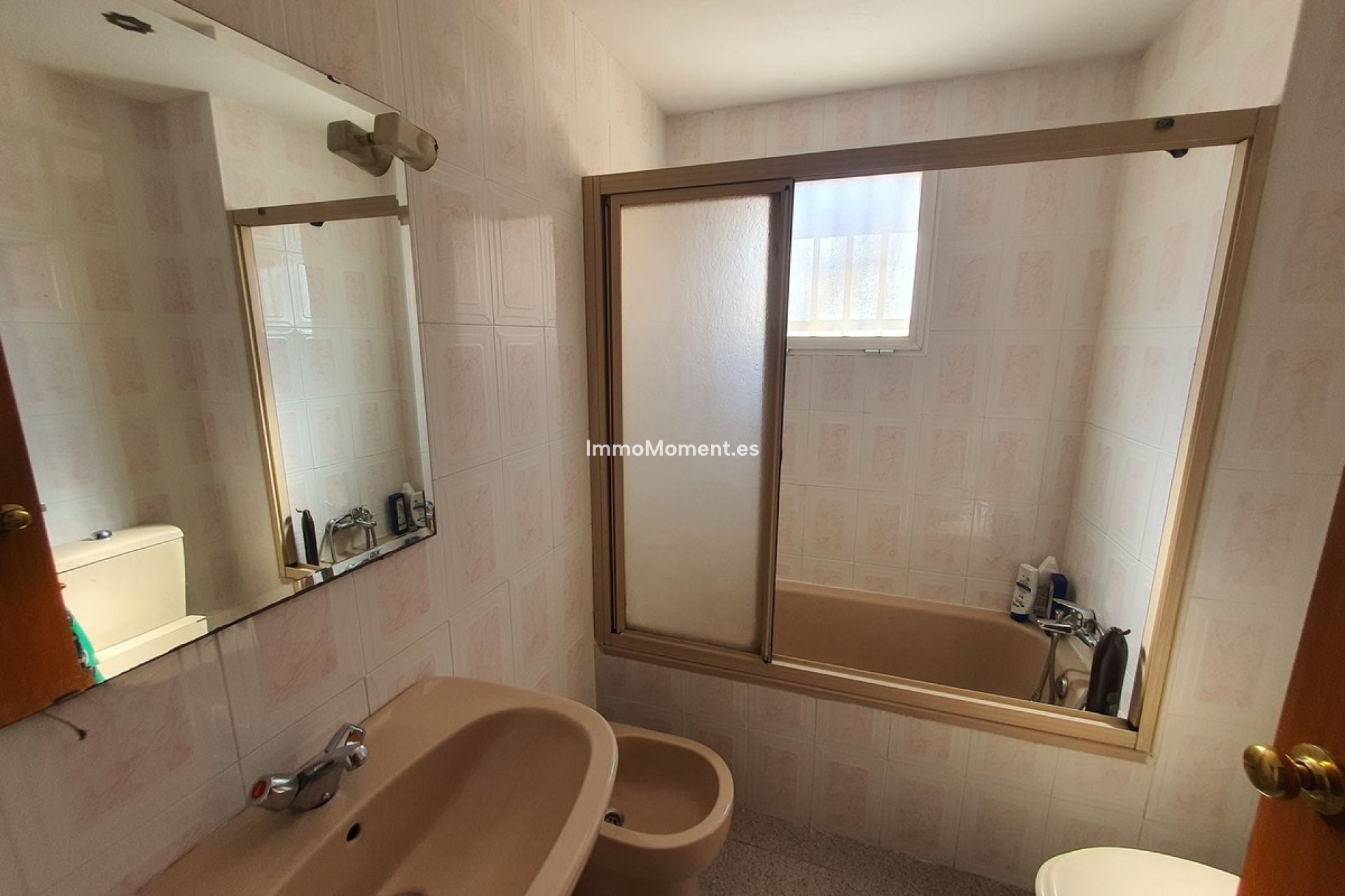 Revente - Maison mitoyenne - Intérieur                       - Churriana