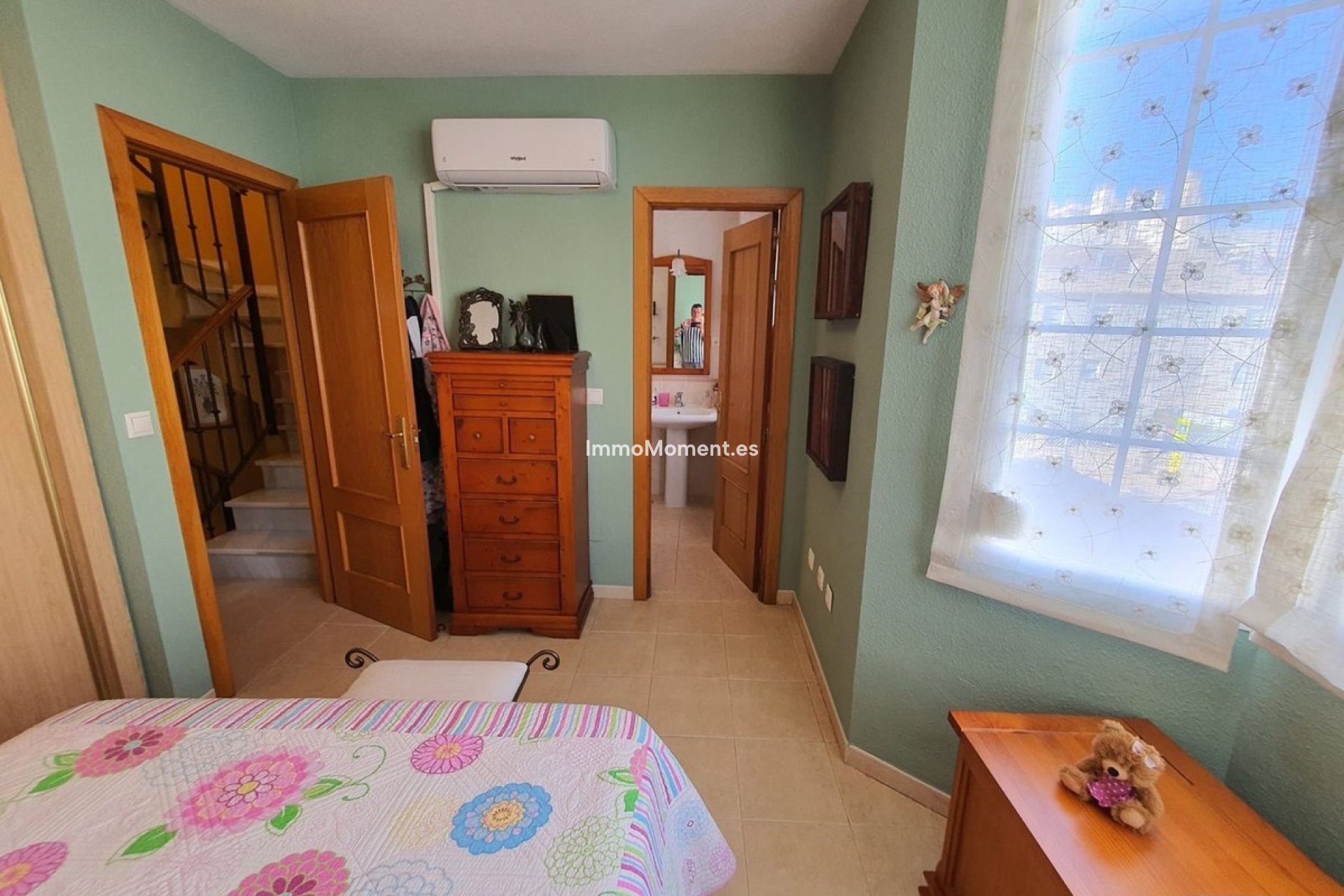 Revente - Maison mitoyenne - Intérieur                       - Churriana