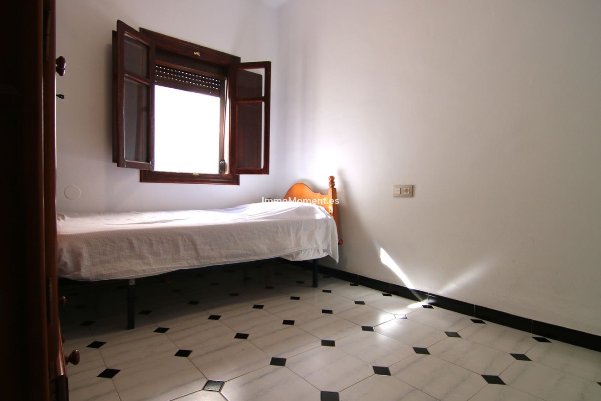 Revente - Maison mitoyenne - Intérieur                       - Coín