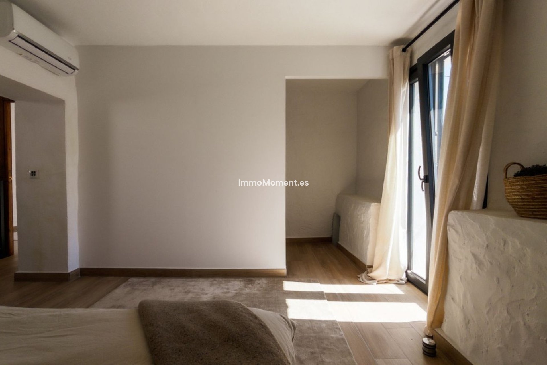 Revente - Maison mitoyenne - Intérieur                       - Guaro