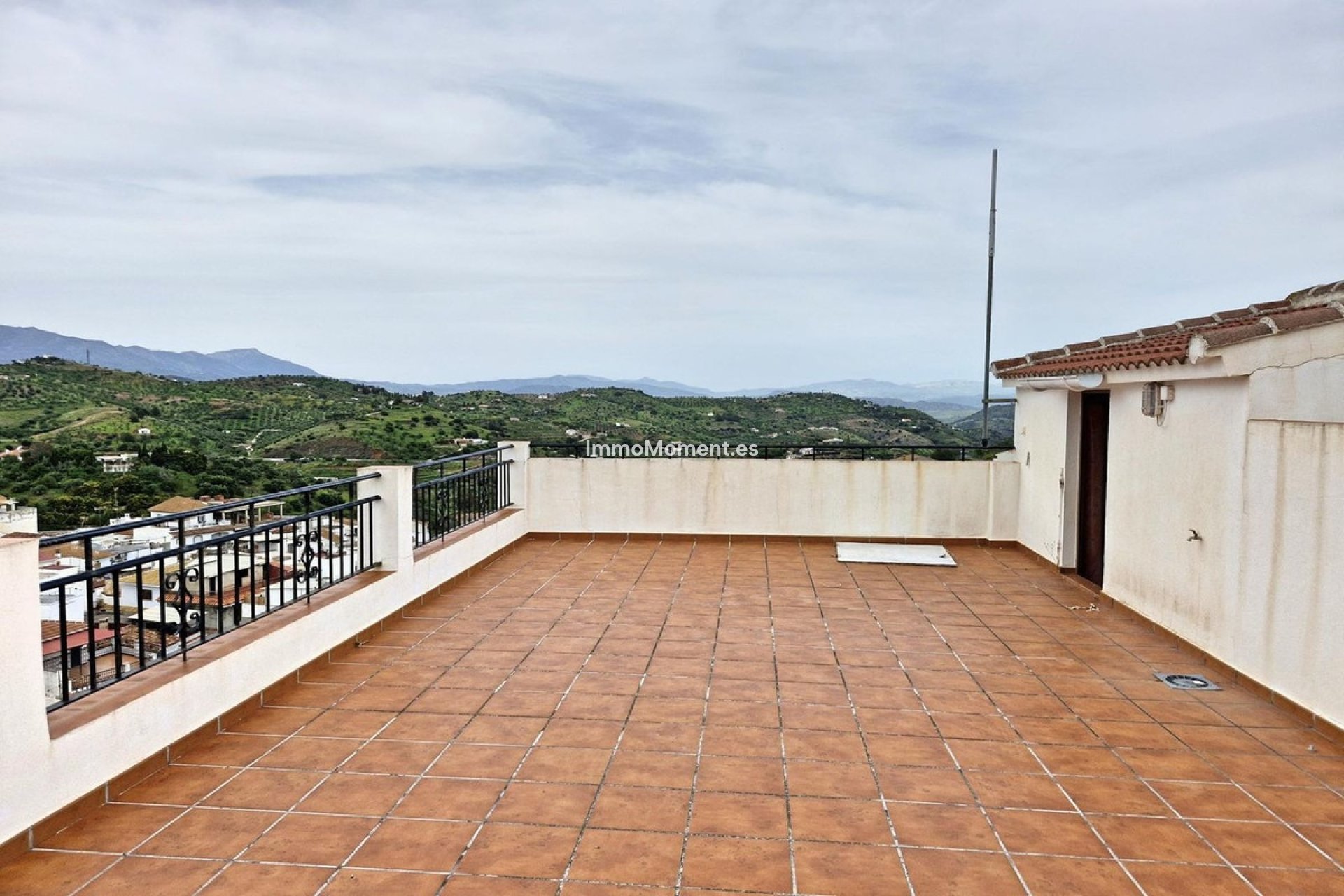 Revente - Maison mitoyenne - Intérieur                       - Guaro
