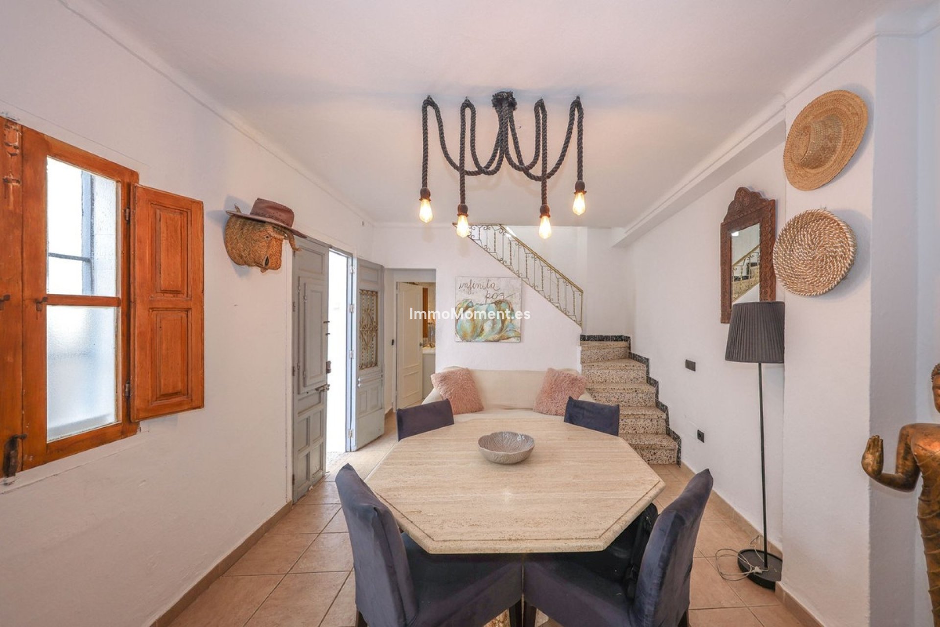 Revente - Maison mitoyenne - Intérieur                       - Guaro