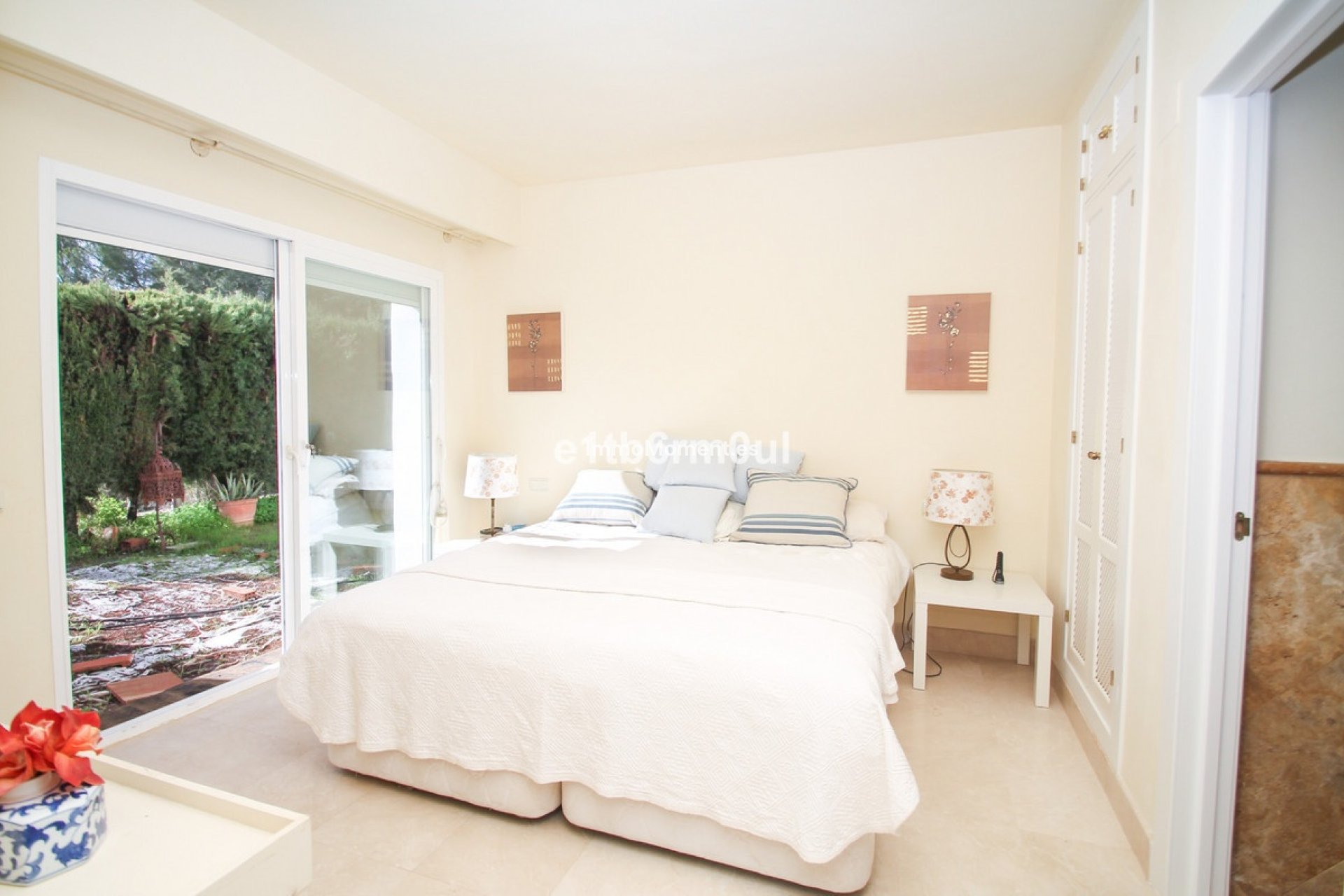 Revente - Maison mitoyenne - Intérieur                       - Istán