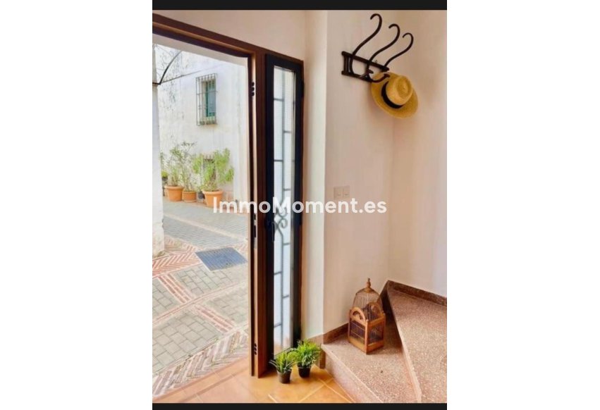 Revente - Maison mitoyenne - Intérieur                       - Istán