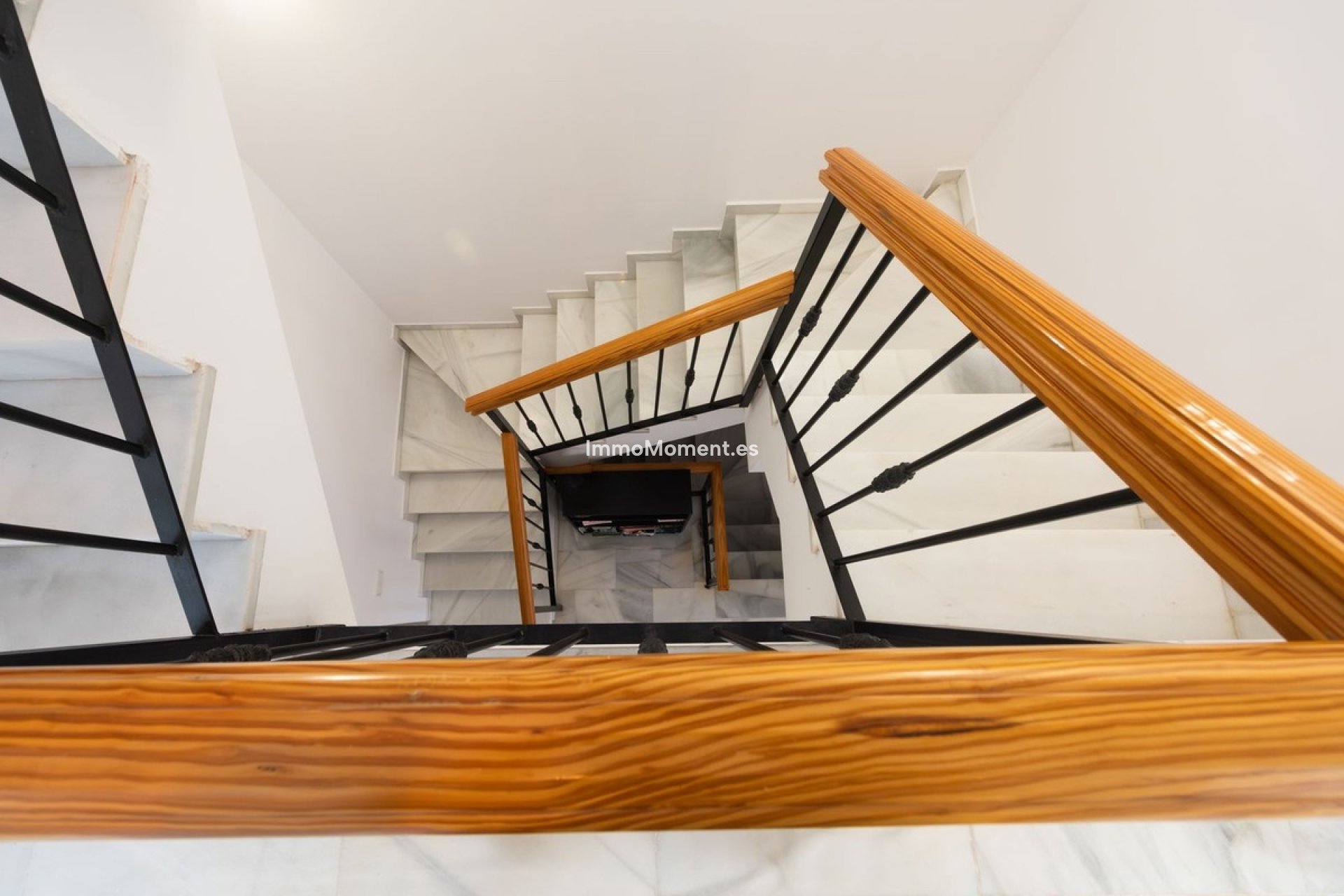 Revente - Maison mitoyenne - Intérieur                       - Lauro Golf