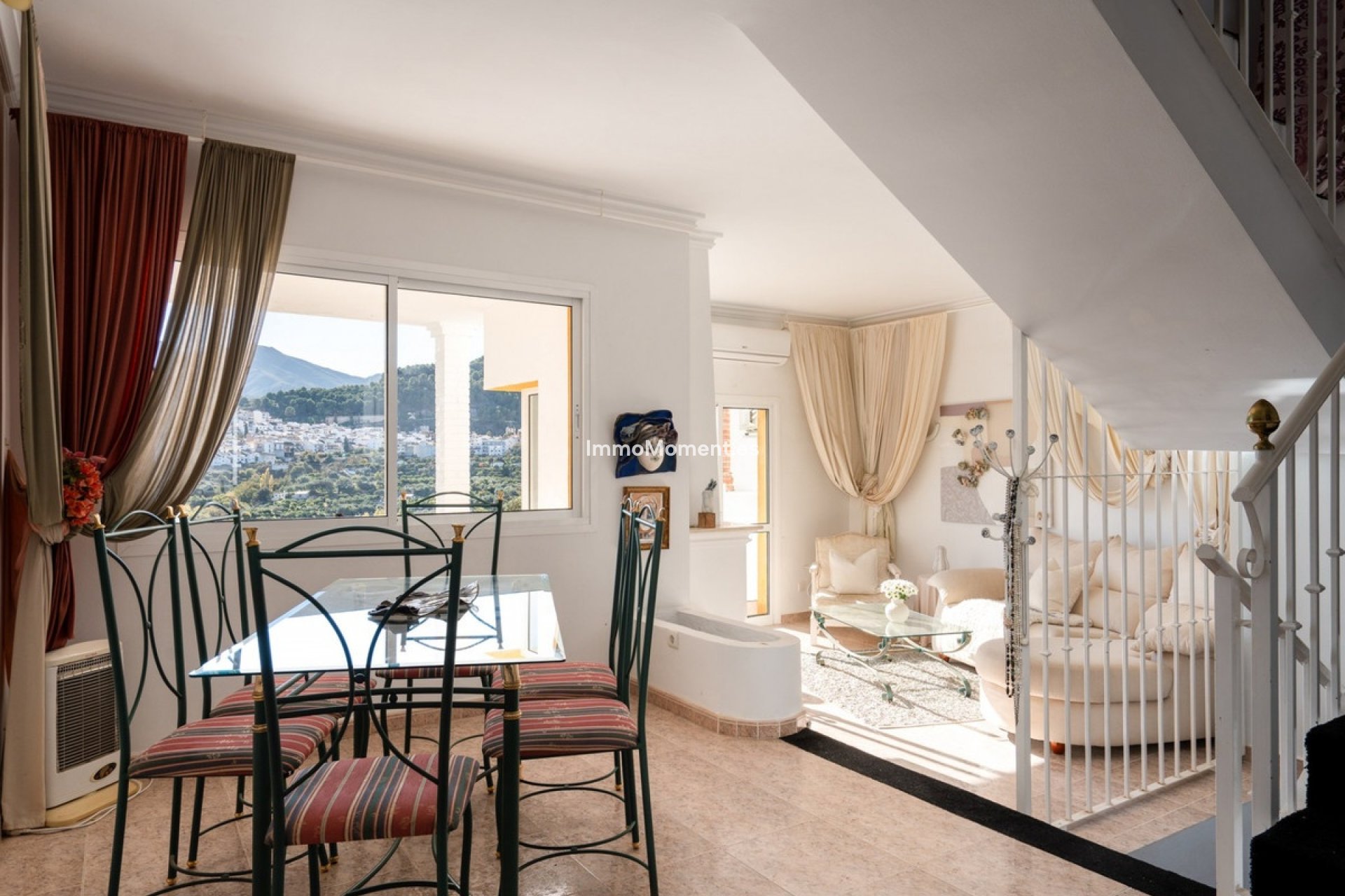 Revente - Maison mitoyenne - Intérieur                       - Monda