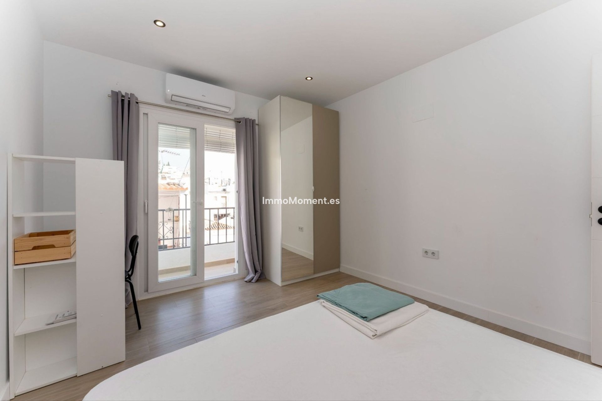 Revente - Maison mitoyenne - Intérieur                       - Monda