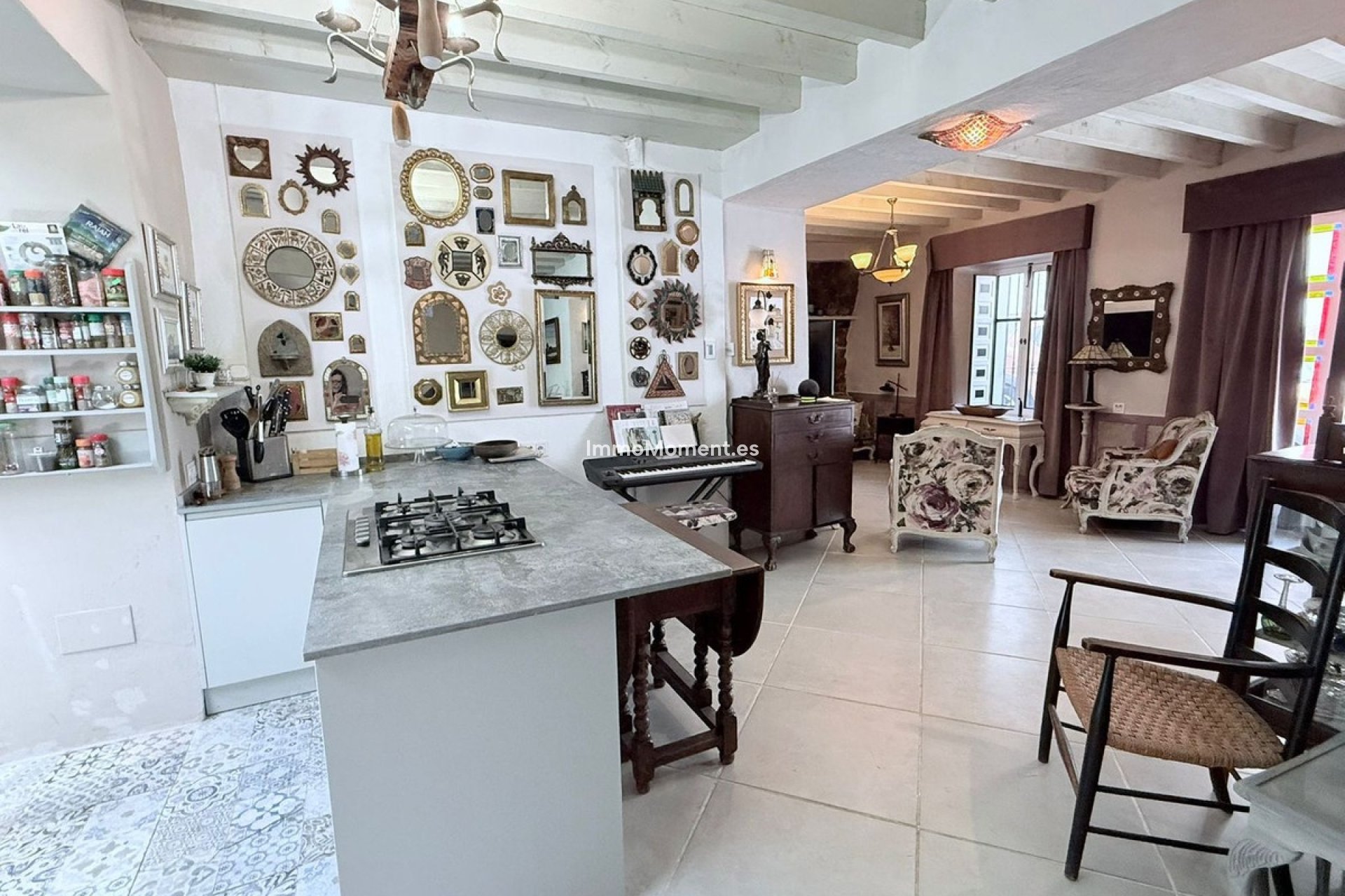 Revente - Maison mitoyenne - Intérieur                       - Monda