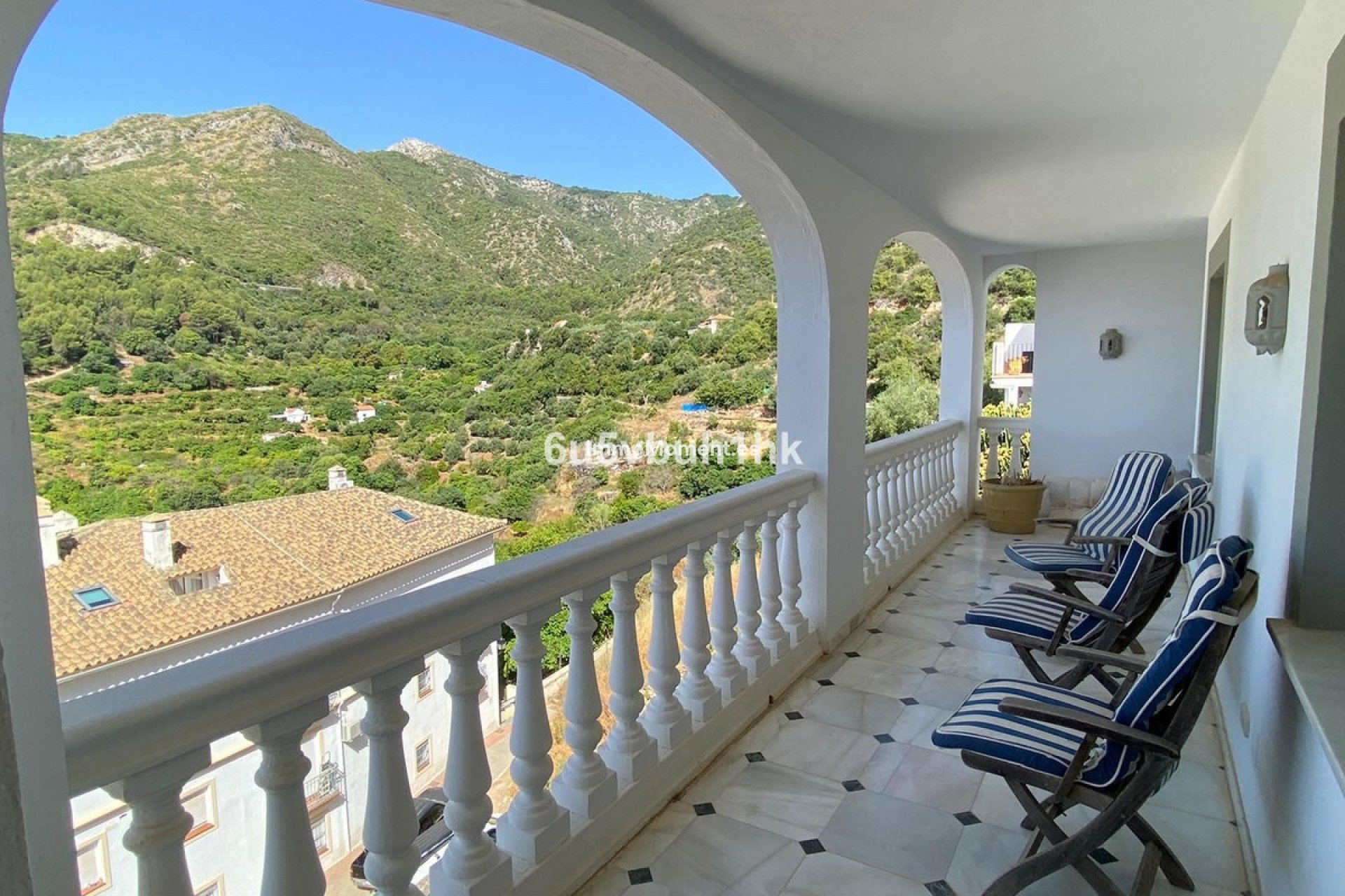 Revente - Maison mitoyenne - Intérieur                       - Ojén