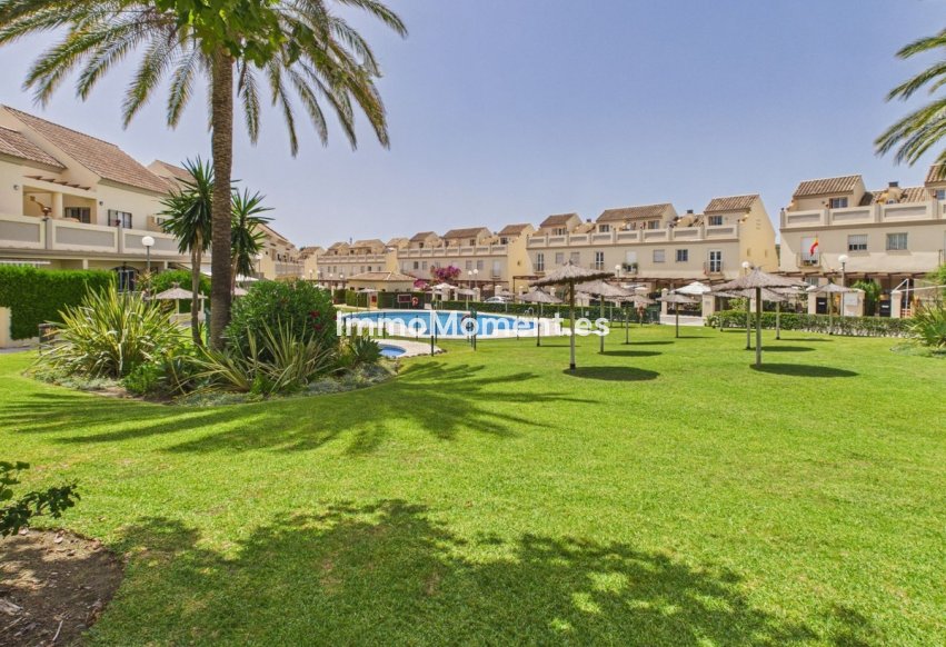 Revente - Maison mitoyenne - Manilva - La Duquesa