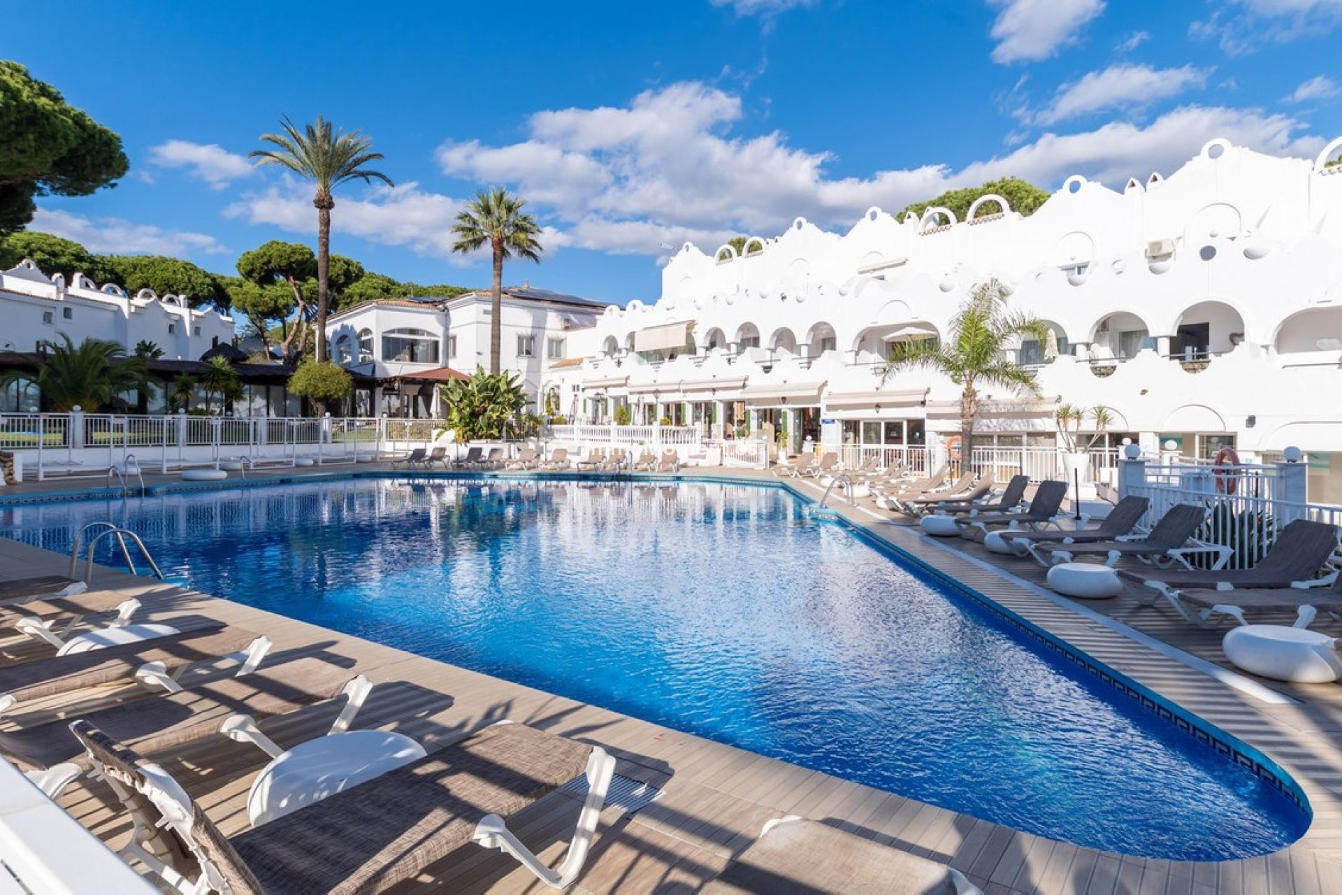Revente - Maison mitoyenne - Marbella - Marbella Centro
