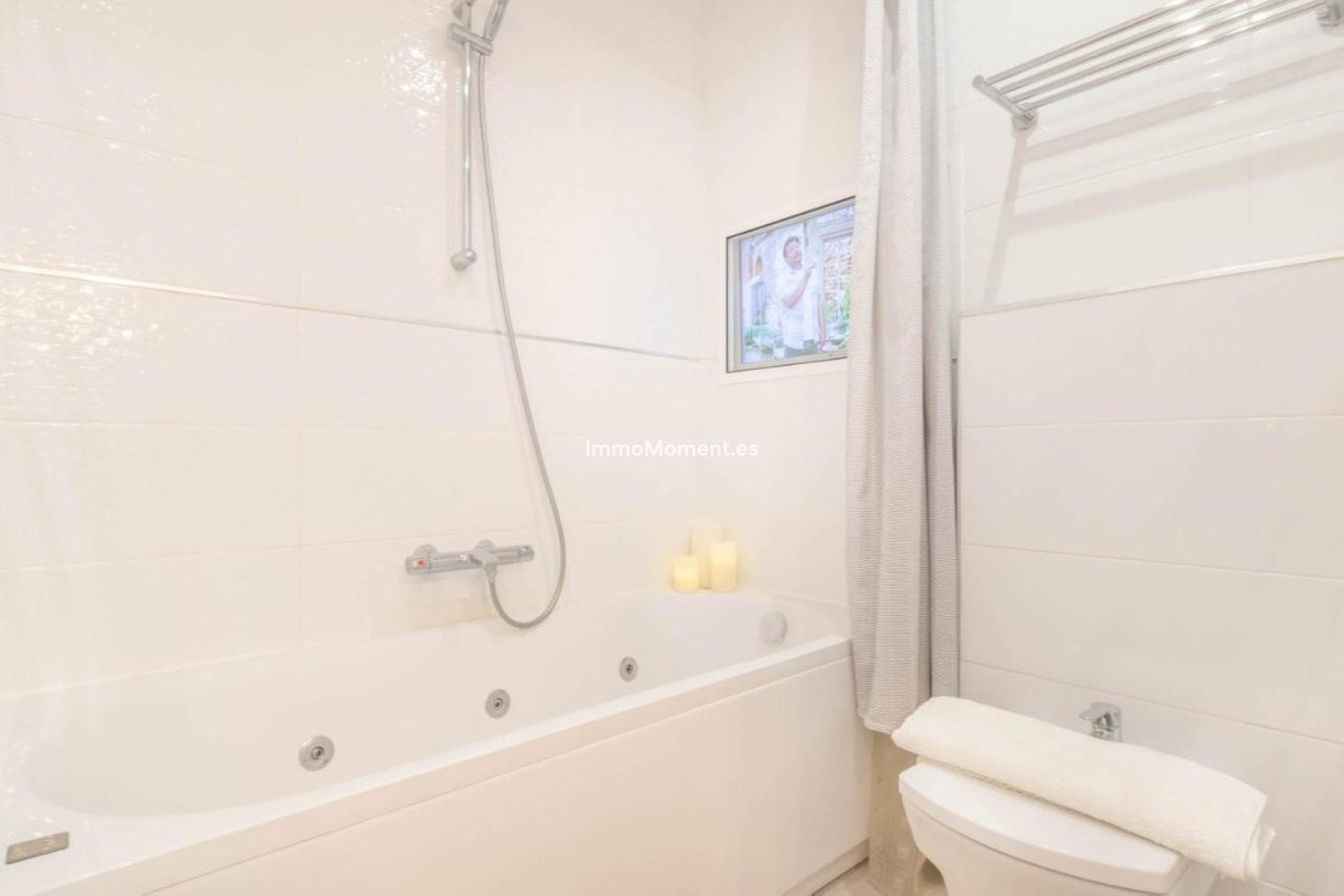 Revente - Maison mitoyenne - Marbella - Marbella Centro