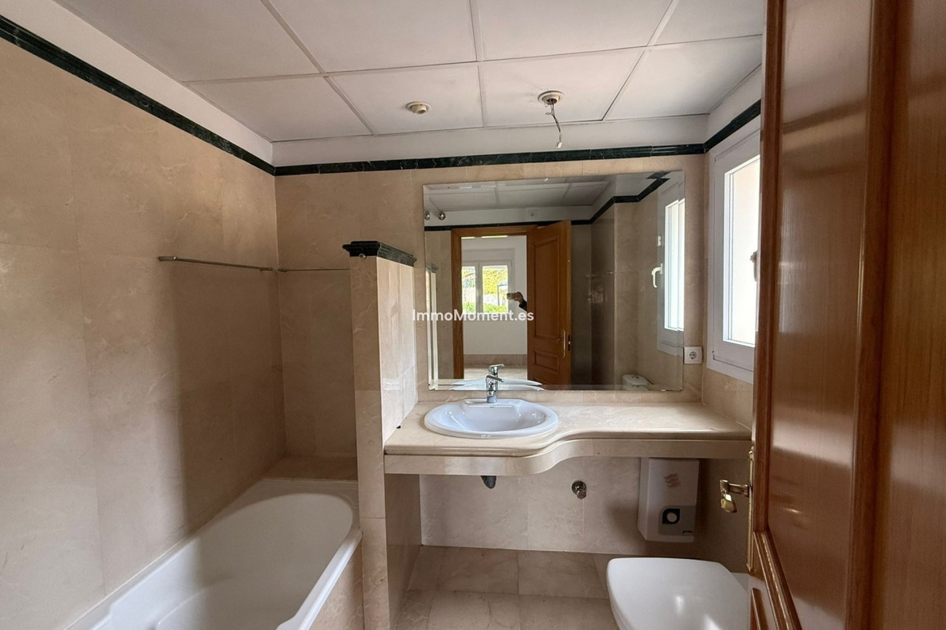 Revente - Maison mitoyenne - Marbella - Marbella Centro