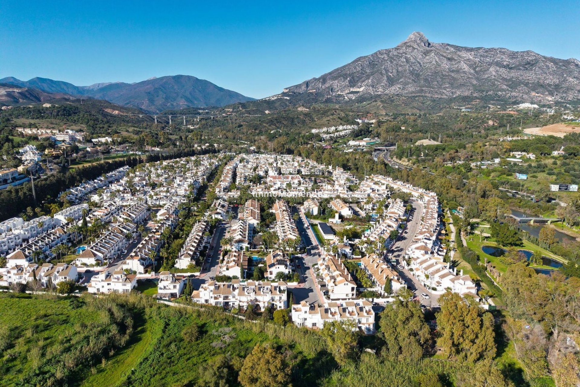 Revente - Maison mitoyenne - Marbella - Nueva Andalucía