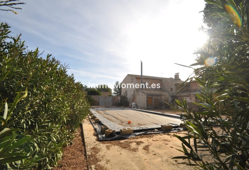 Revente - Maison mitoyenne - Pinoso - Pinoso Centro