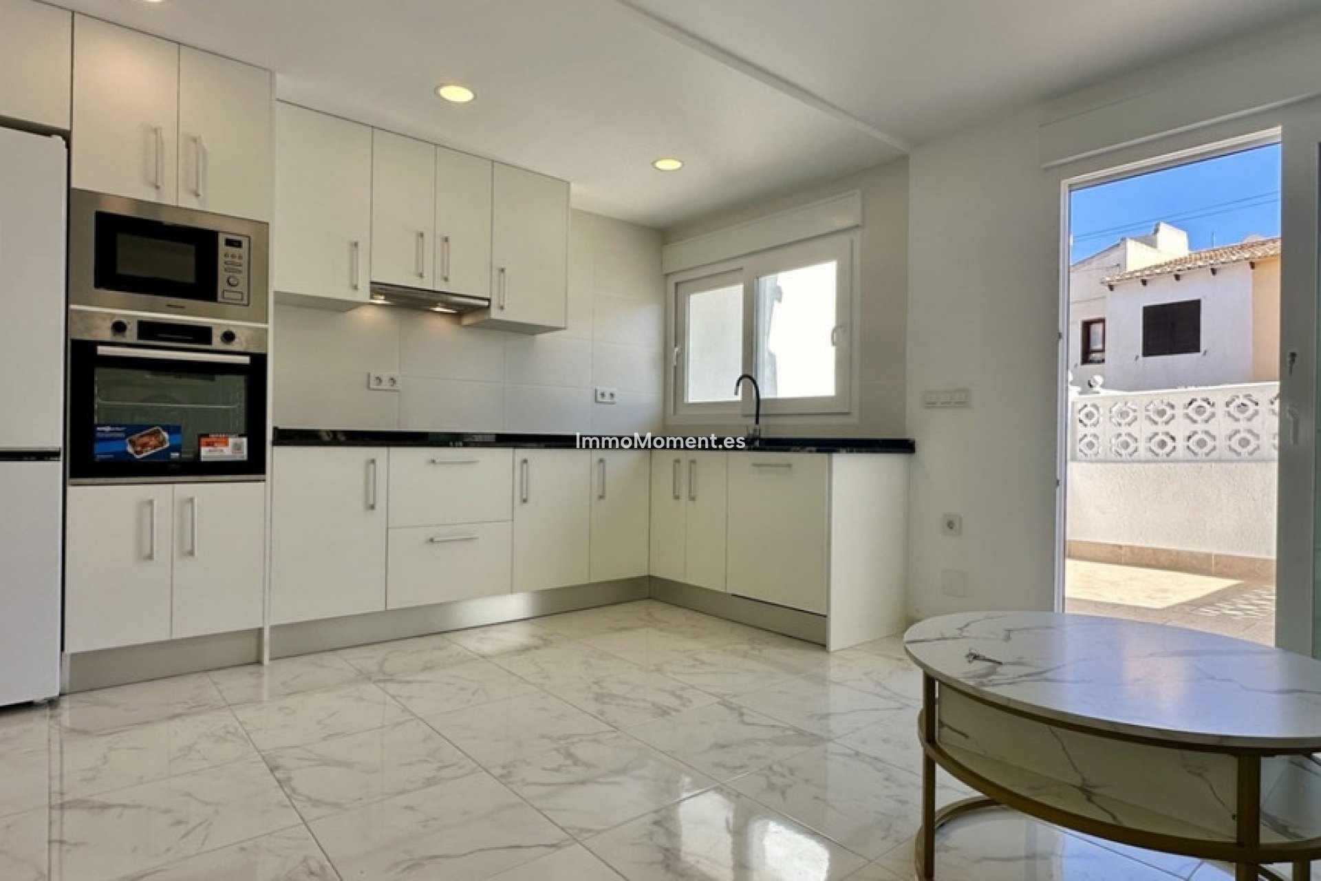 Revente - Maison mitoyenne - Torrevieja - Torrevieja Centro