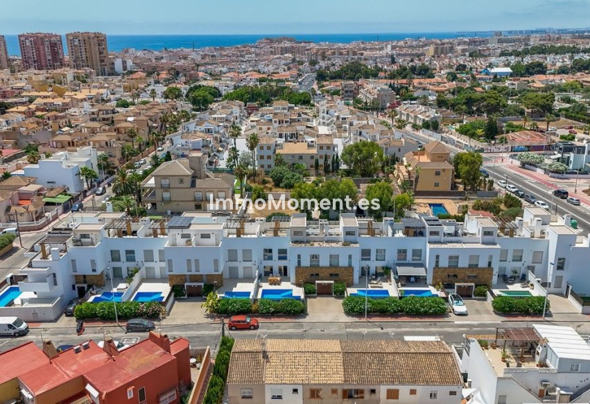 Revente - Maison mitoyenne - Torrevieja - Torrevieja Centro