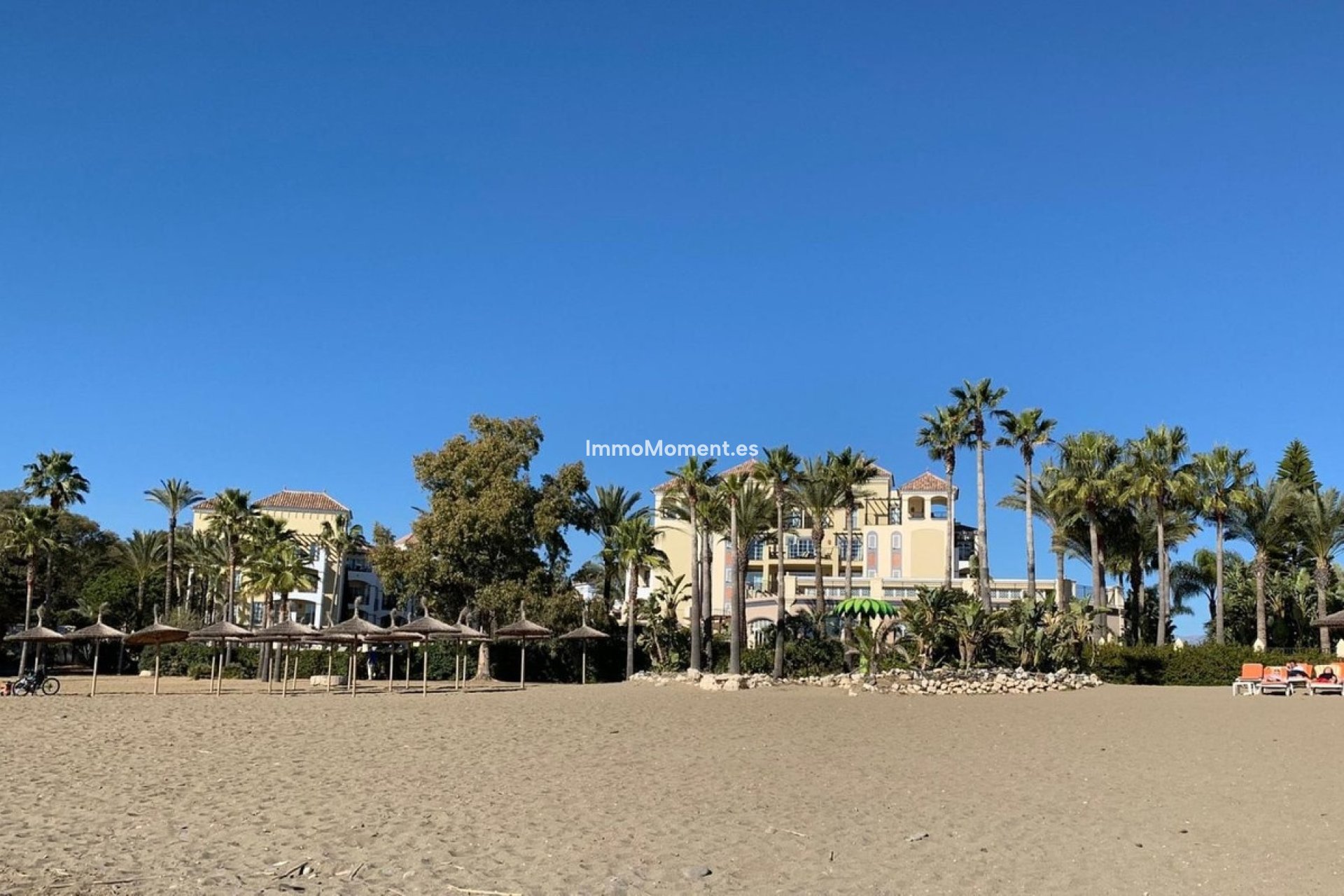 Revente - Parcelle - Estepona  - Atalaya