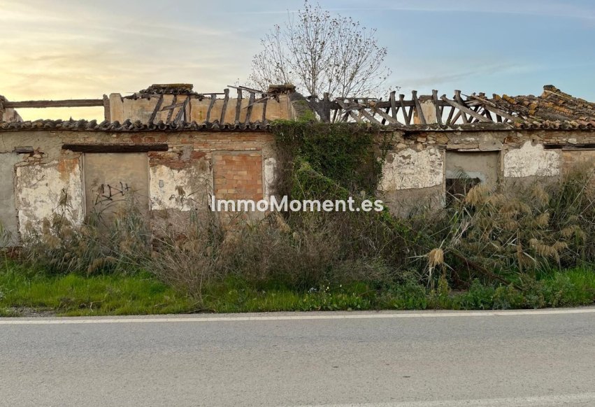 Revente - Terrain - Málaga - Campanillas